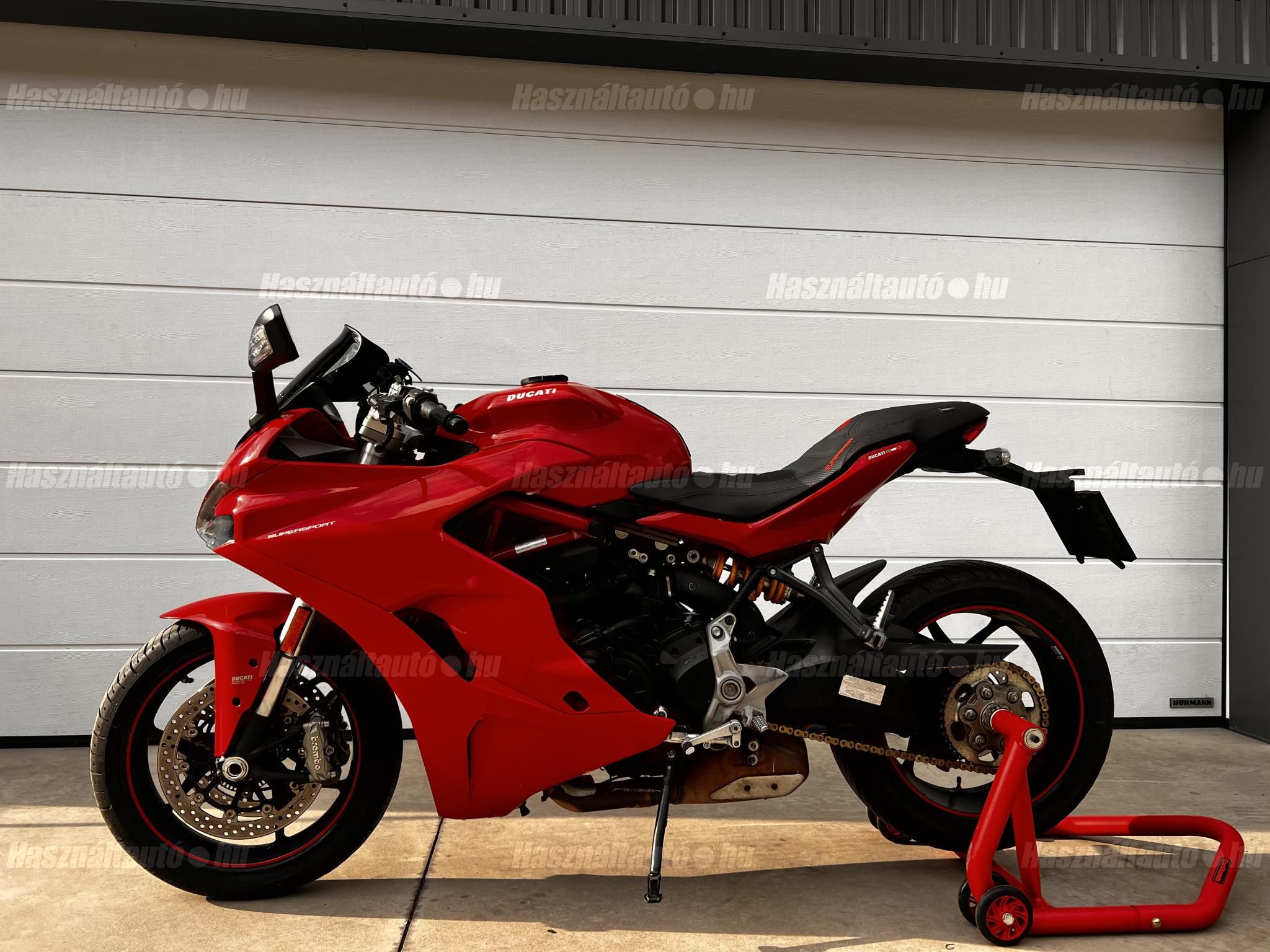 DUCATI SUPERSPORT 2017/11 - 1