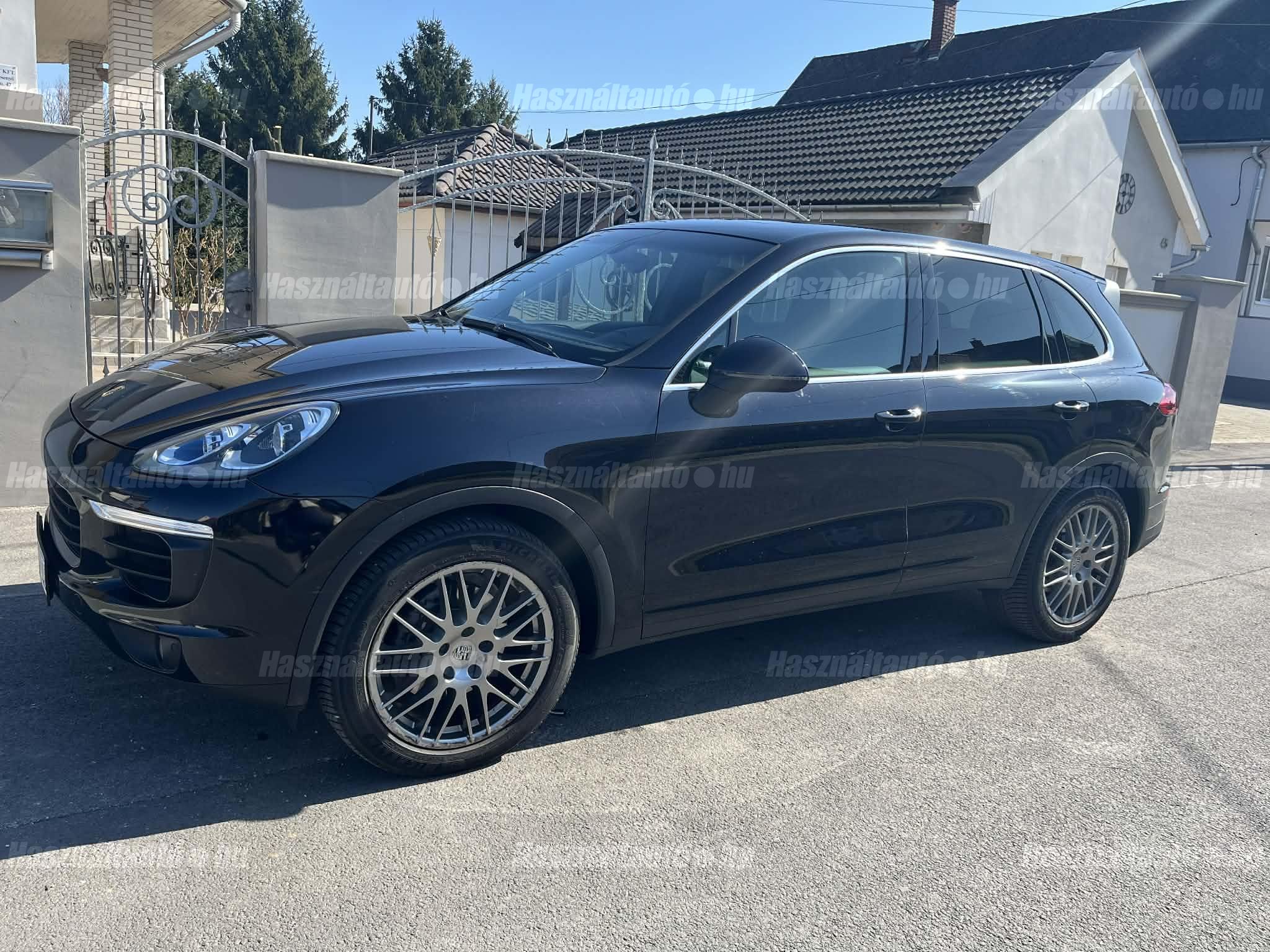 PORSCHE CAYENNE 2016/8 - 1