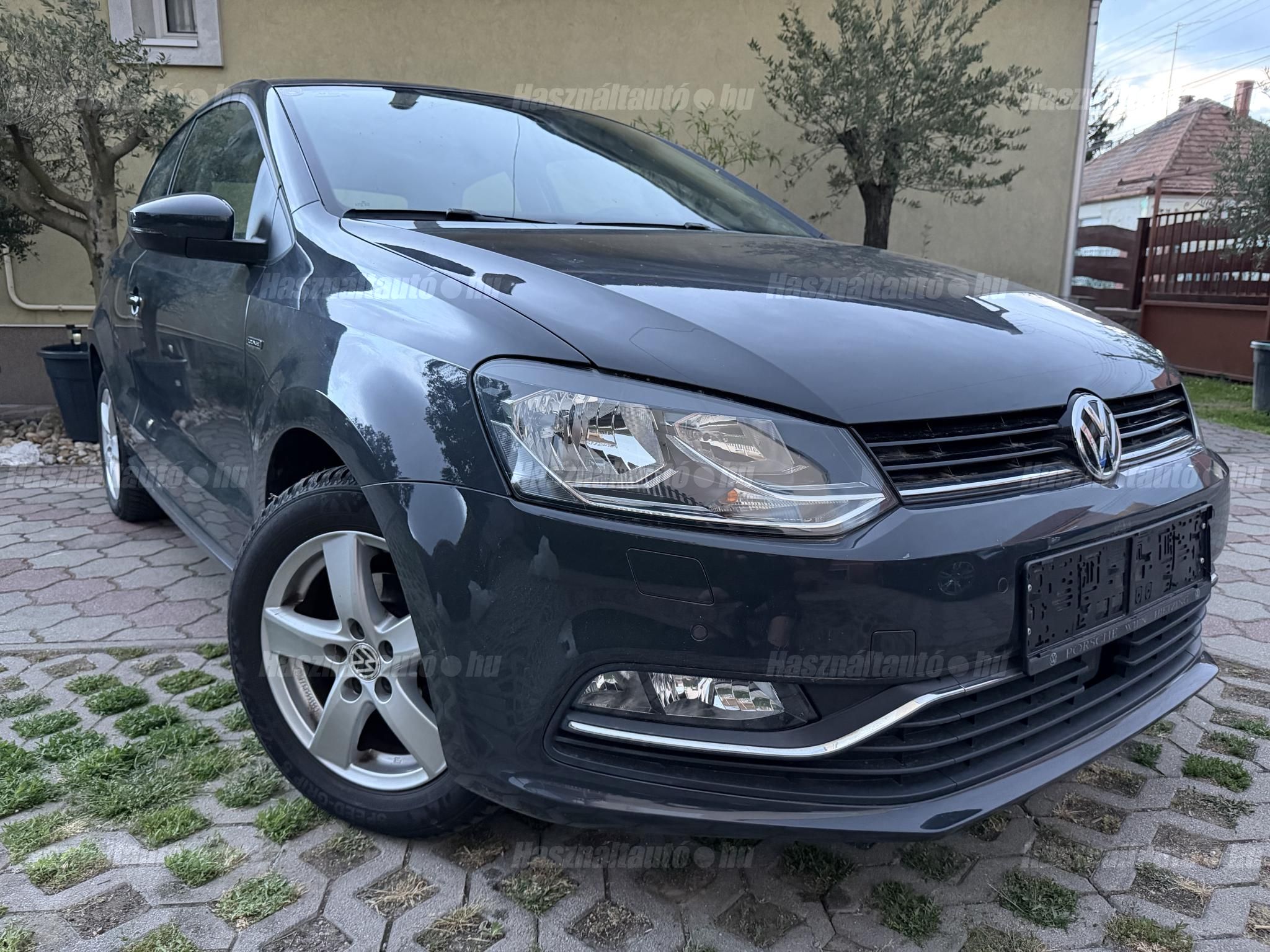 VOLKSWAGEN POLO V 2015/8 - 1