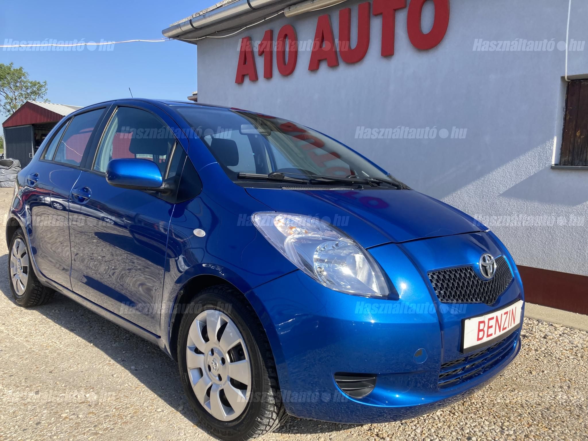 TOYOTA YARIS 2006/12 - 1