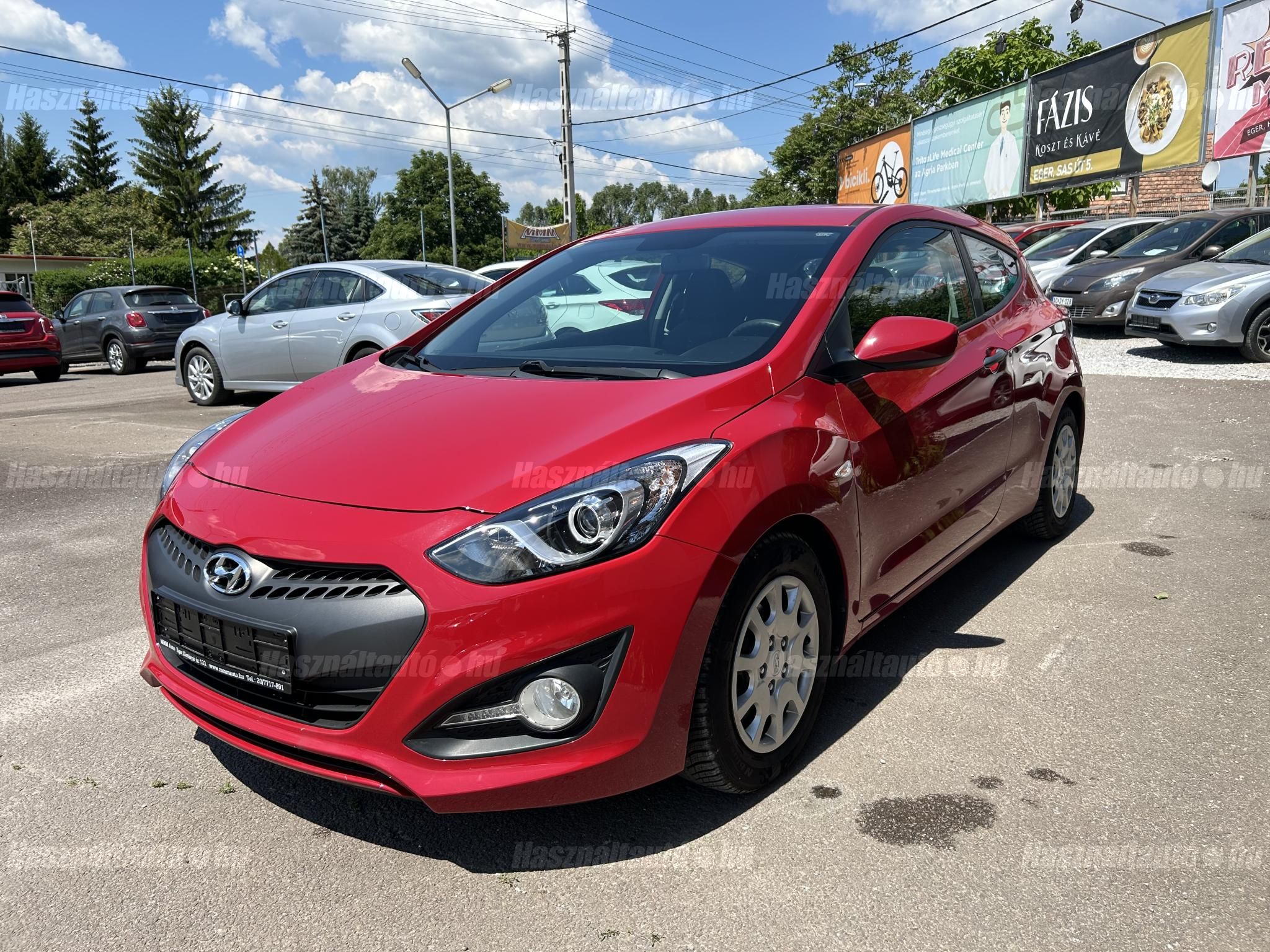HYUNDAI I30 2013/5 - 1