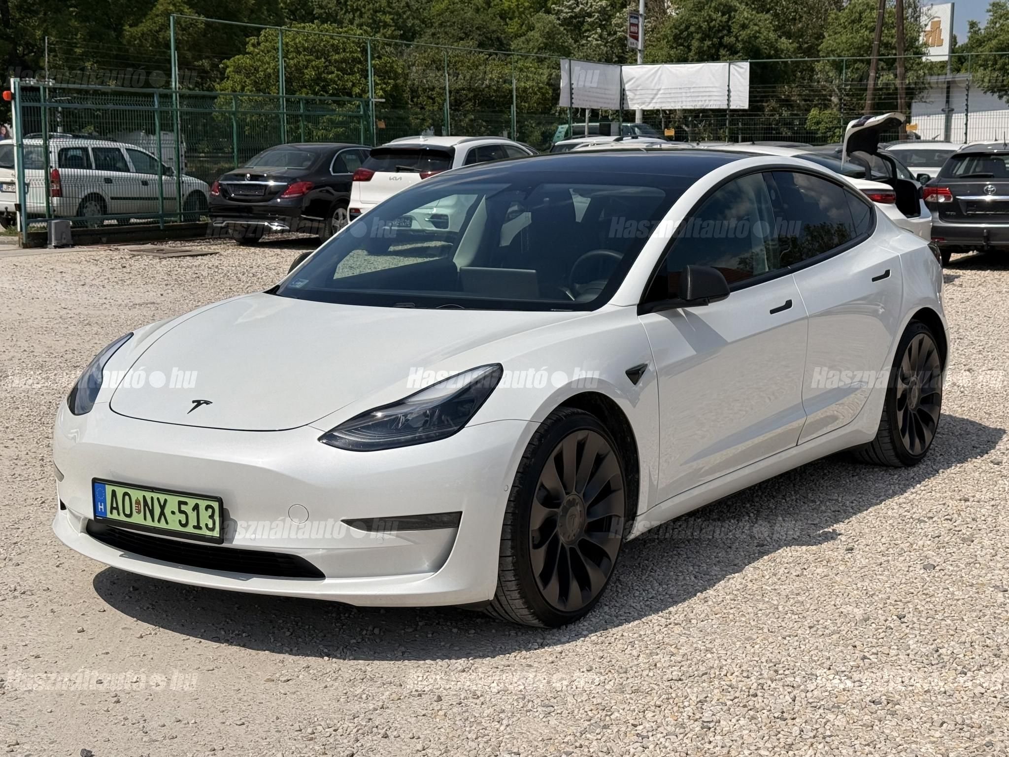 TESLA MODEL 3 2021/2 - 1