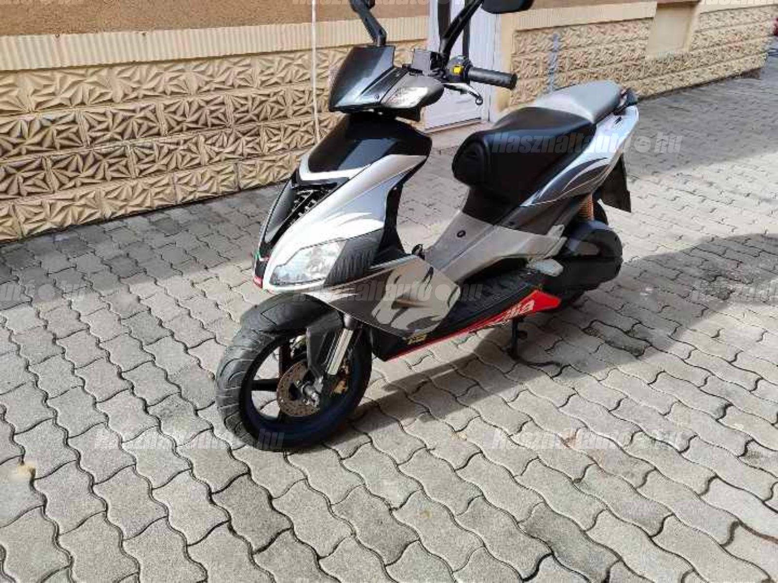 APRILIA SR 50 2007/4 - 1