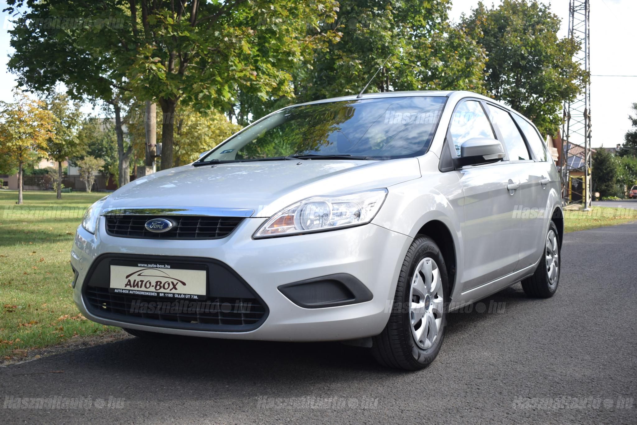 FORD FOCUS 2010 - 1