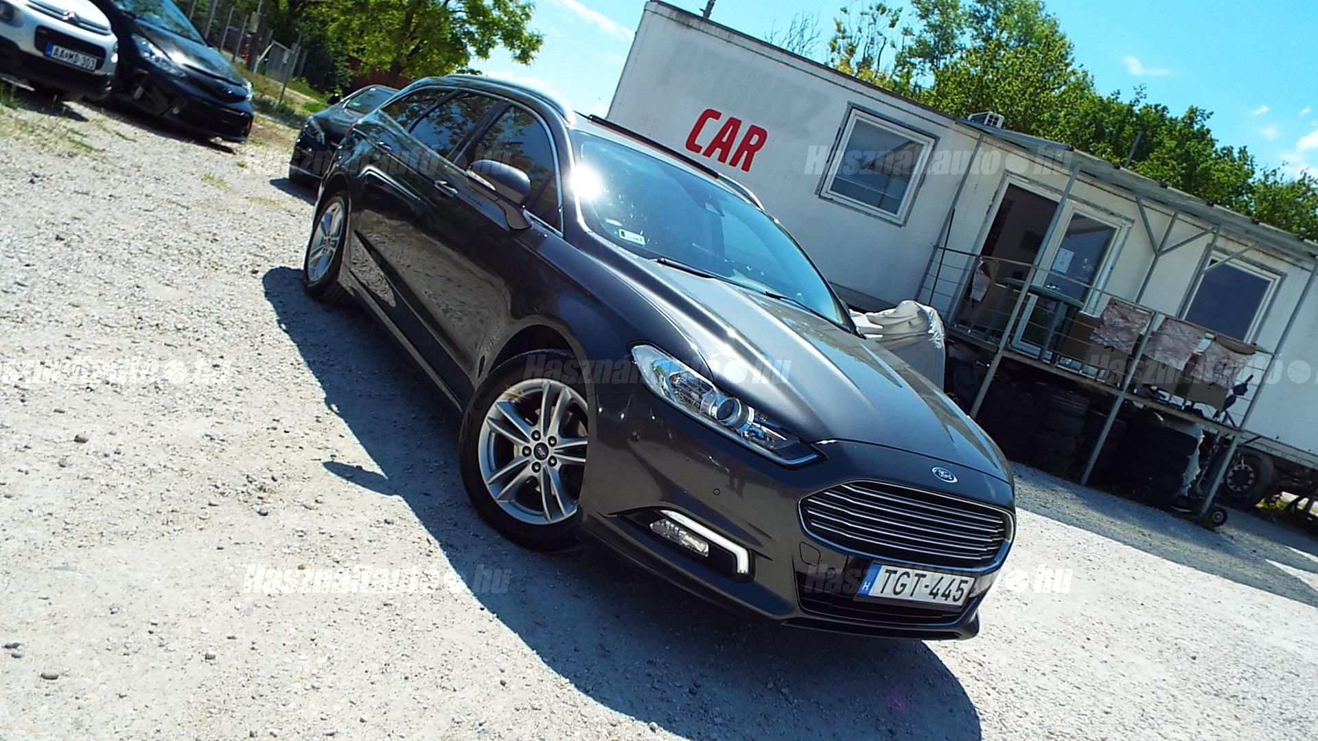 FORD MONDEO 2016/8 - 1