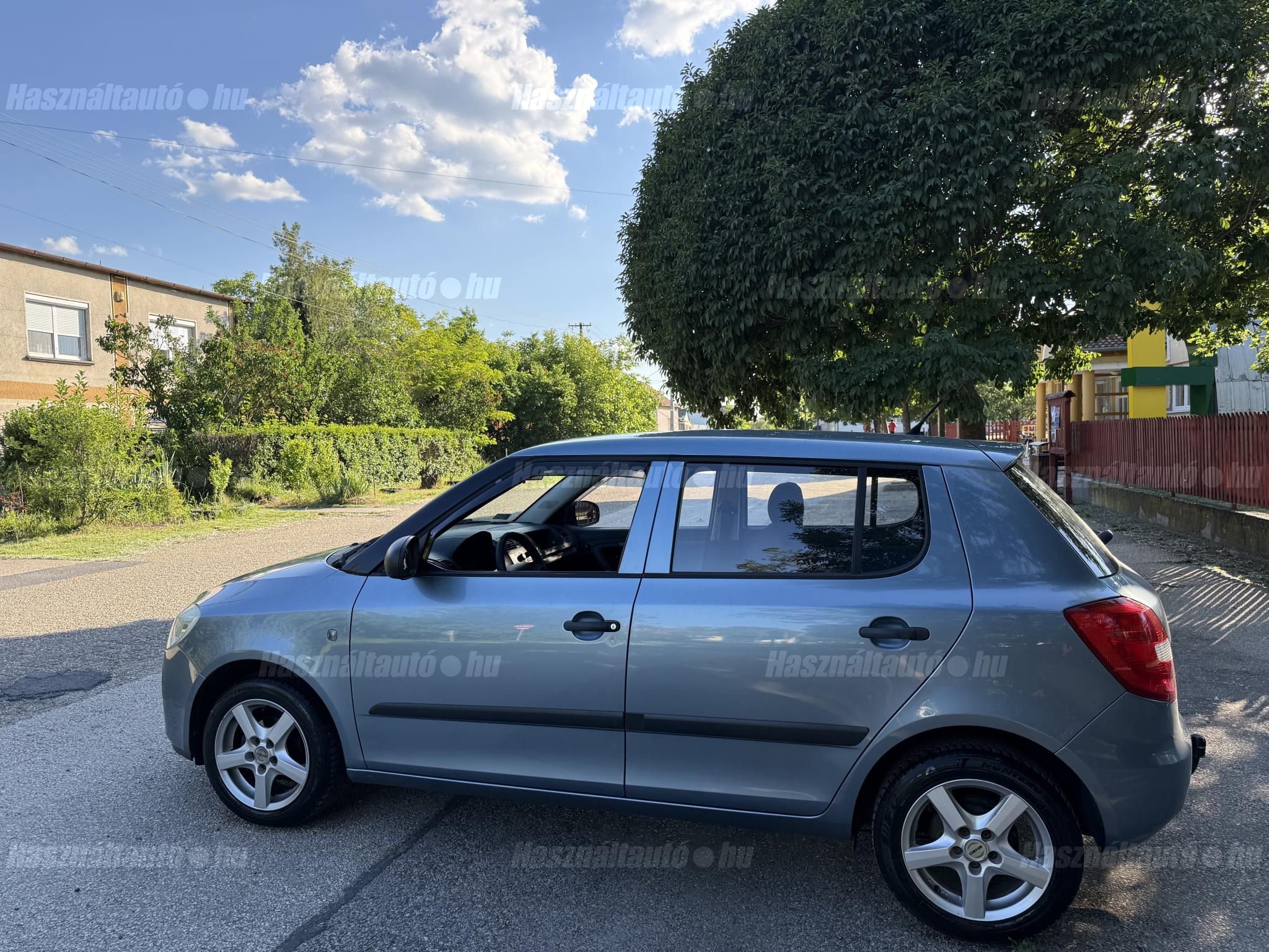 SKODA FABIA 2008 - 1