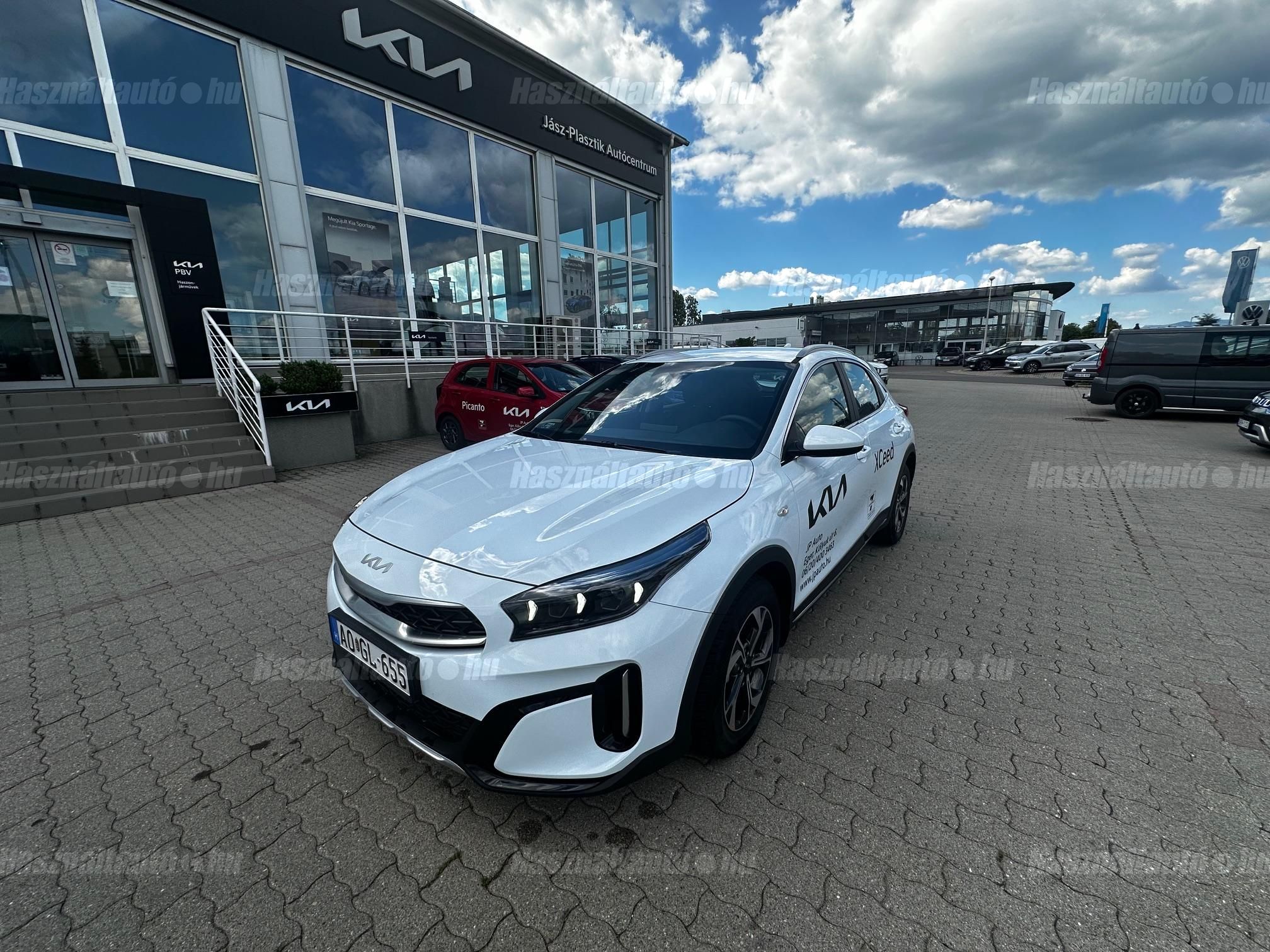 KIA XCEED 2025/10 - 1