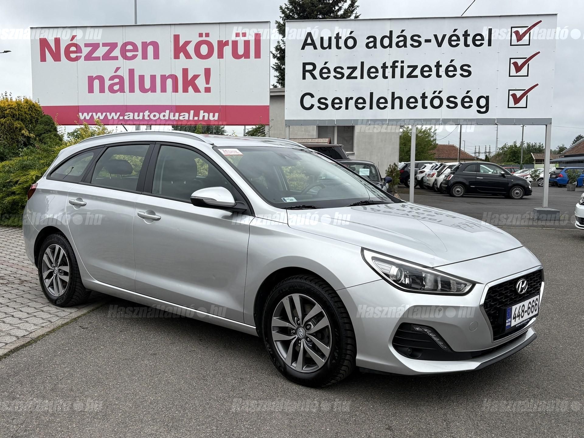 HYUNDAI I30 2019/8 - 1