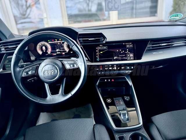 AUDI A3 2024/3 - 1