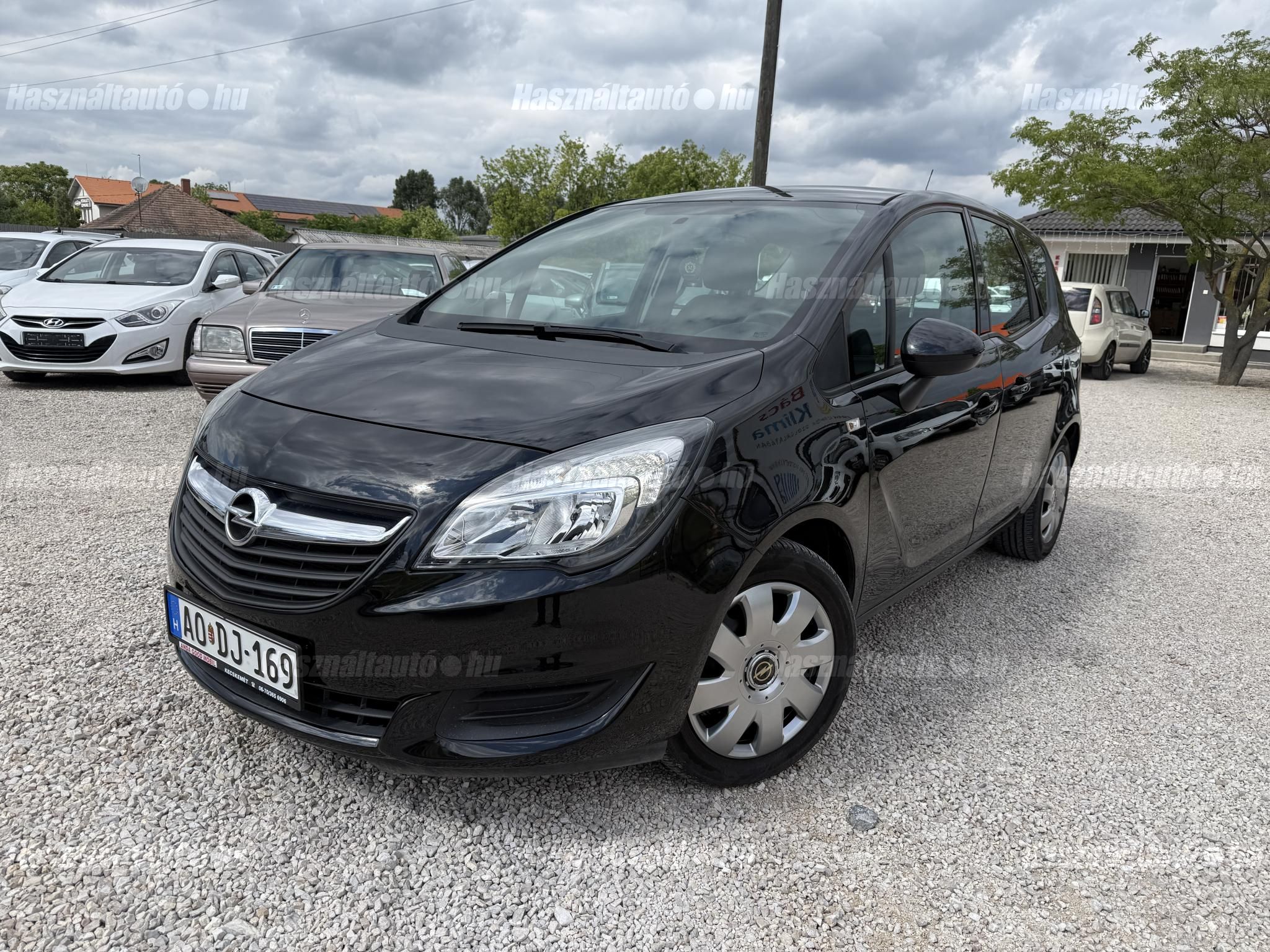 OPEL MERIVA B 2015/9 - 1