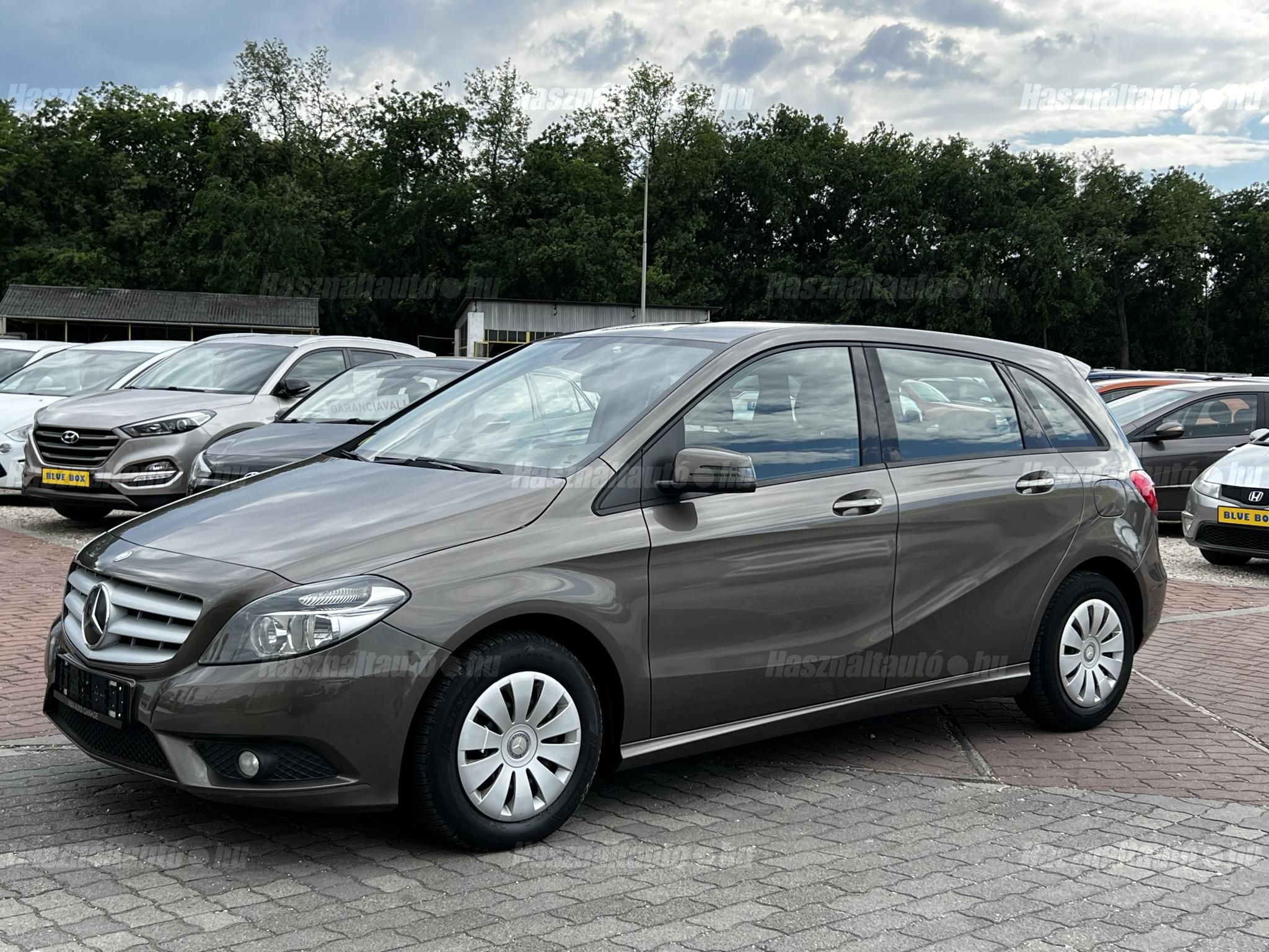 MERCEDES-BENZ B 160 2014/7 - 1