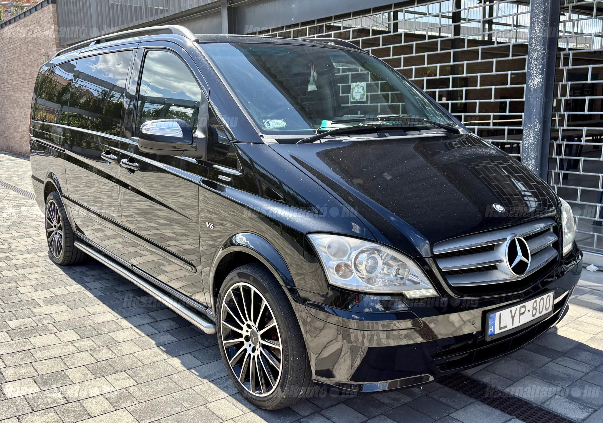 MERCEDES-BENZ VIANO 2011/9 - 1
