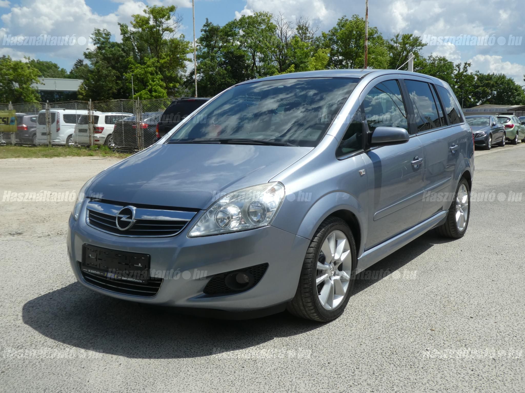 OPEL ZAFIRA 2008/4 - 1