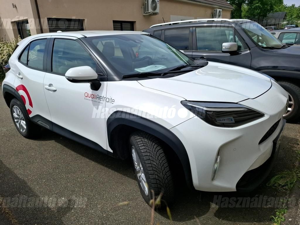 TOYOTA YARIS CROSS 2024/3 - 1