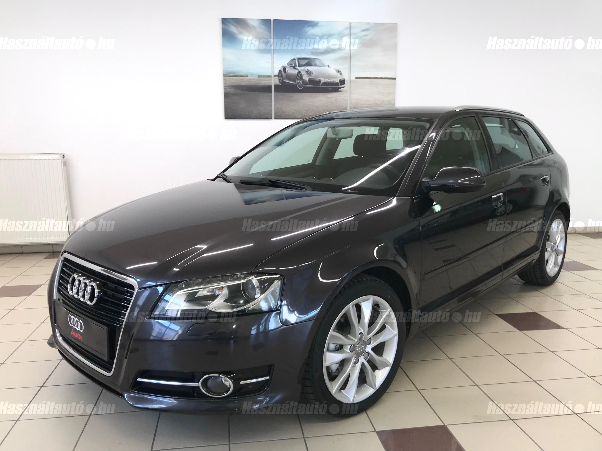 AUDI A3 2012/9 - 1