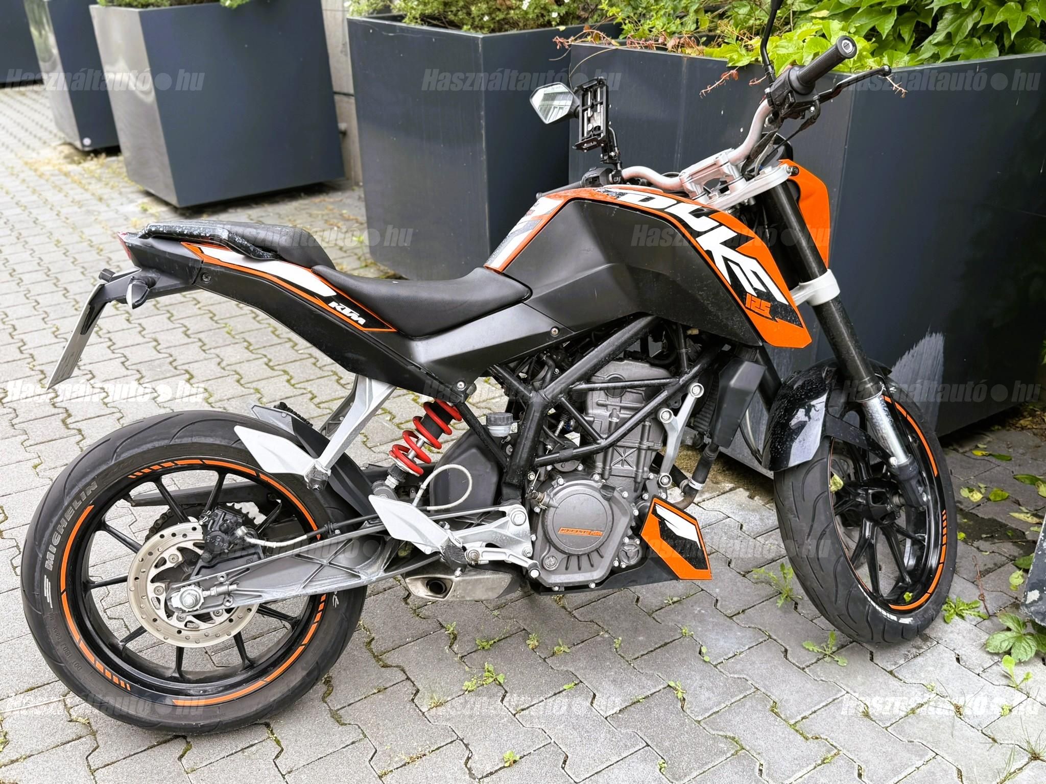 KTM 125 DUKE 2011/5 - 1