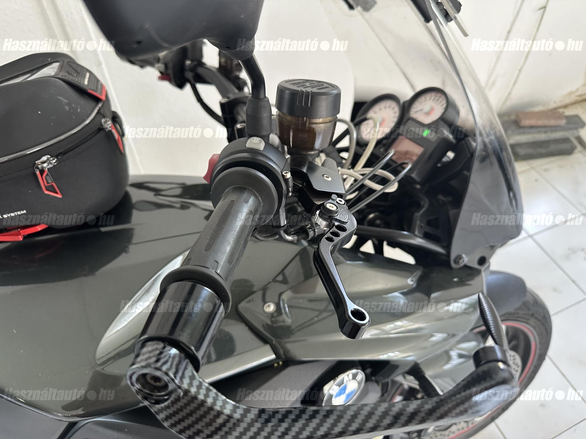 BMW K 1300 R 2010/8 - 1