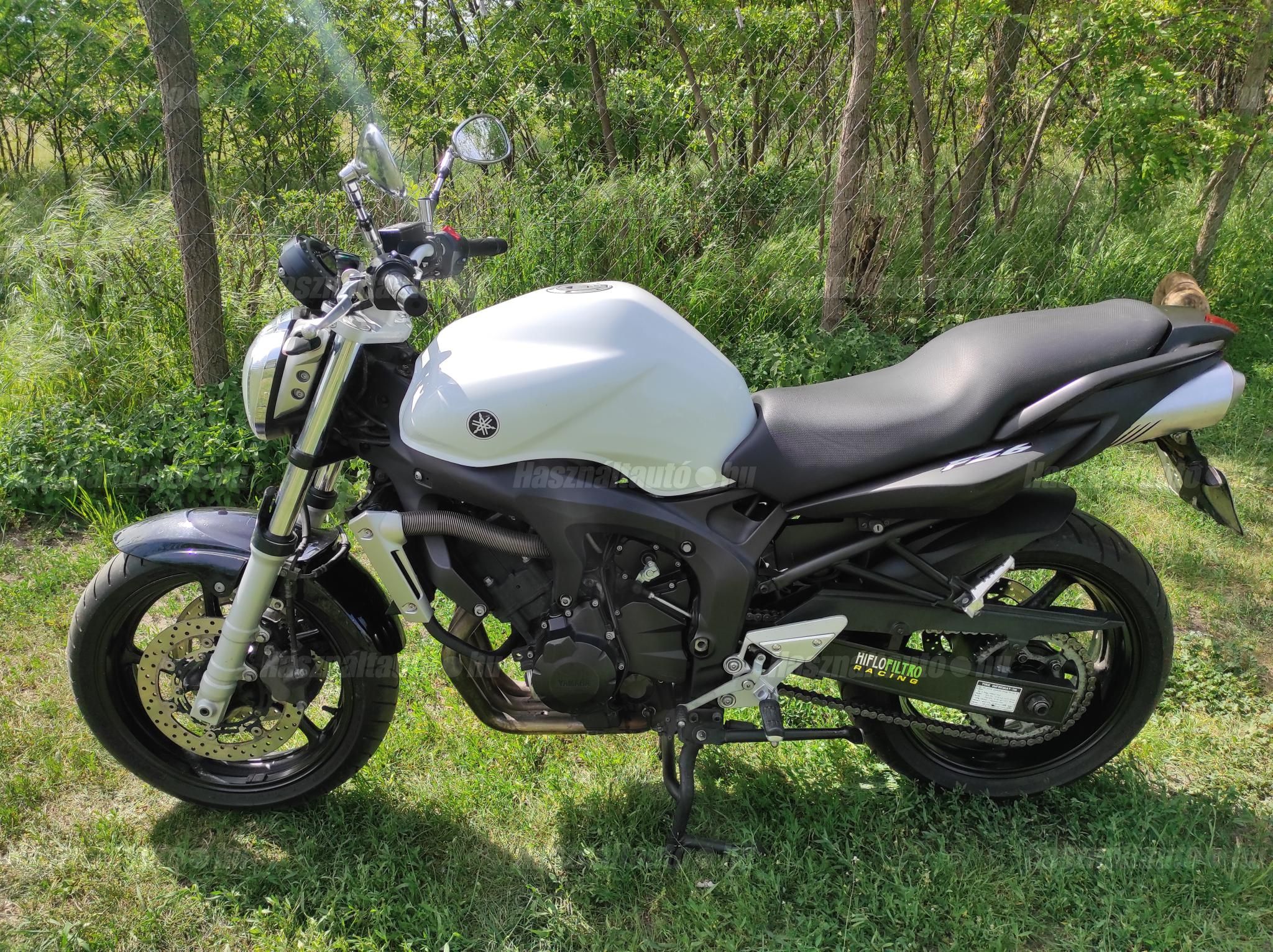 YAMAHA FZ6-N 2005 - 1