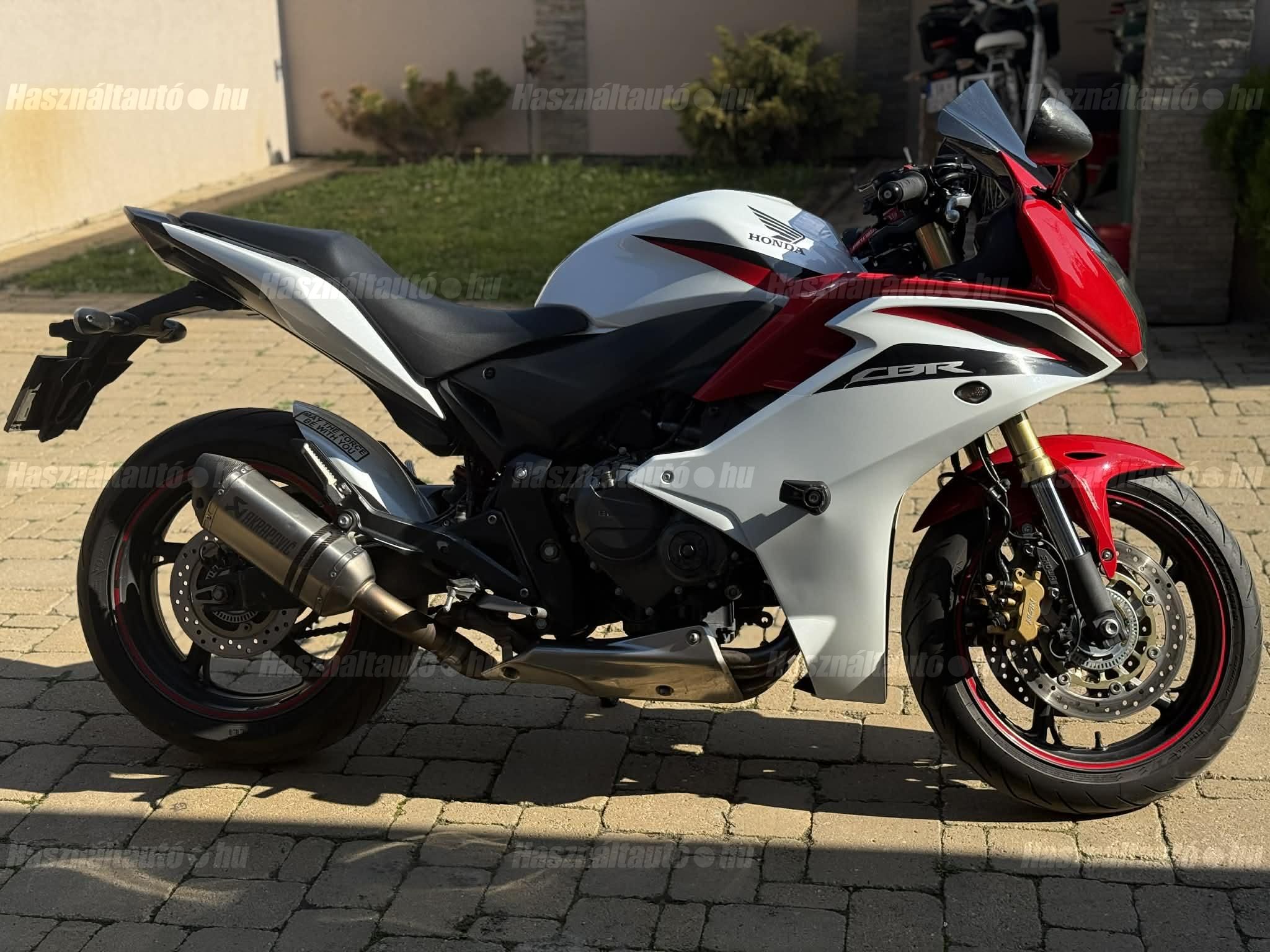 HONDA CBR 600 F 2011/12 - 1