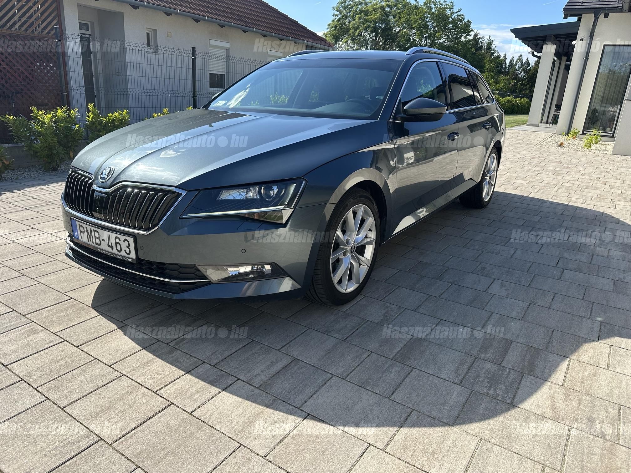 SKODA SUPERB 2018 - 1