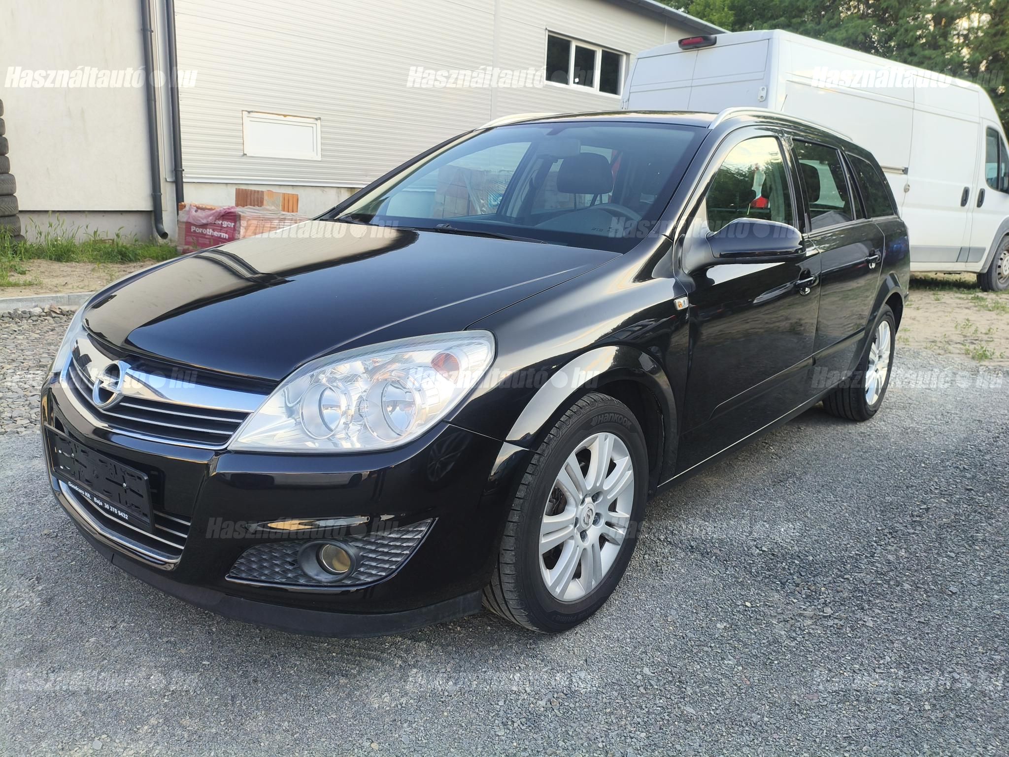 OPEL ASTRA H 2008/5 - 1