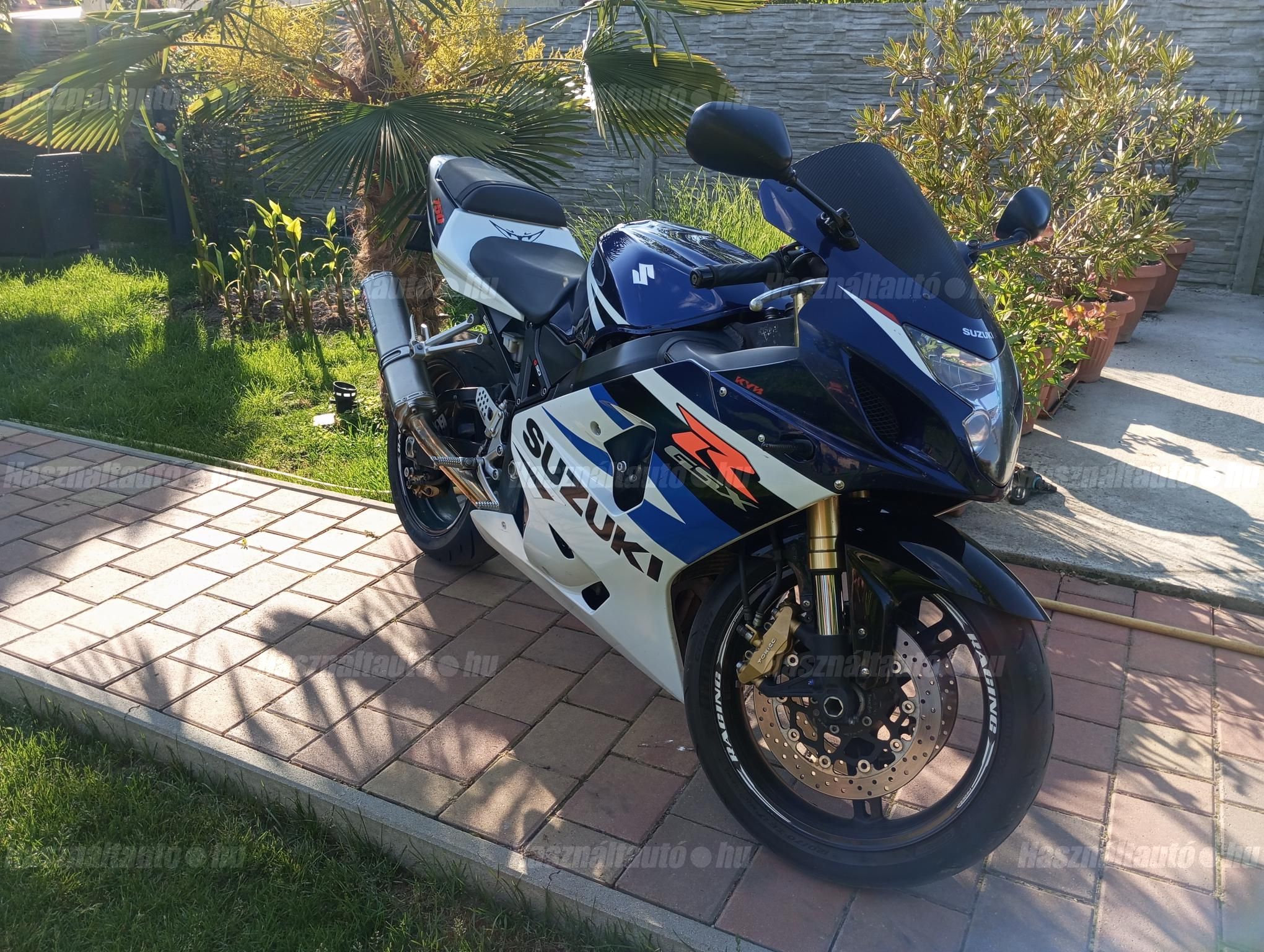 SUZUKI GSX-R 750 2004 - 1