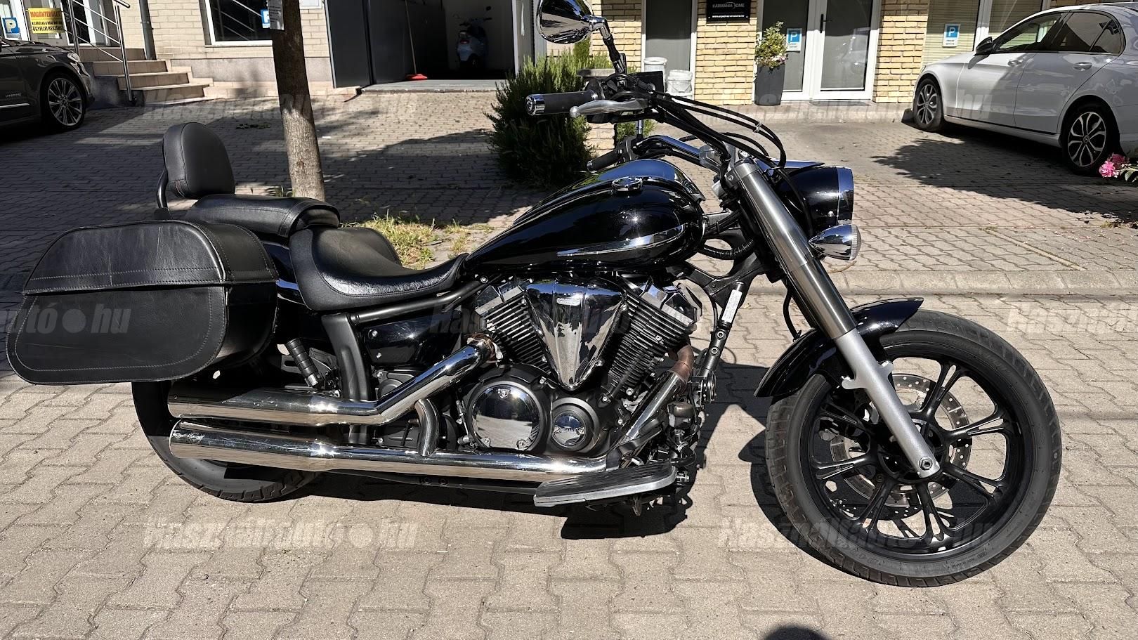 YAMAHA XVS 950 A MIDNIGHT STAR 2011 - 1