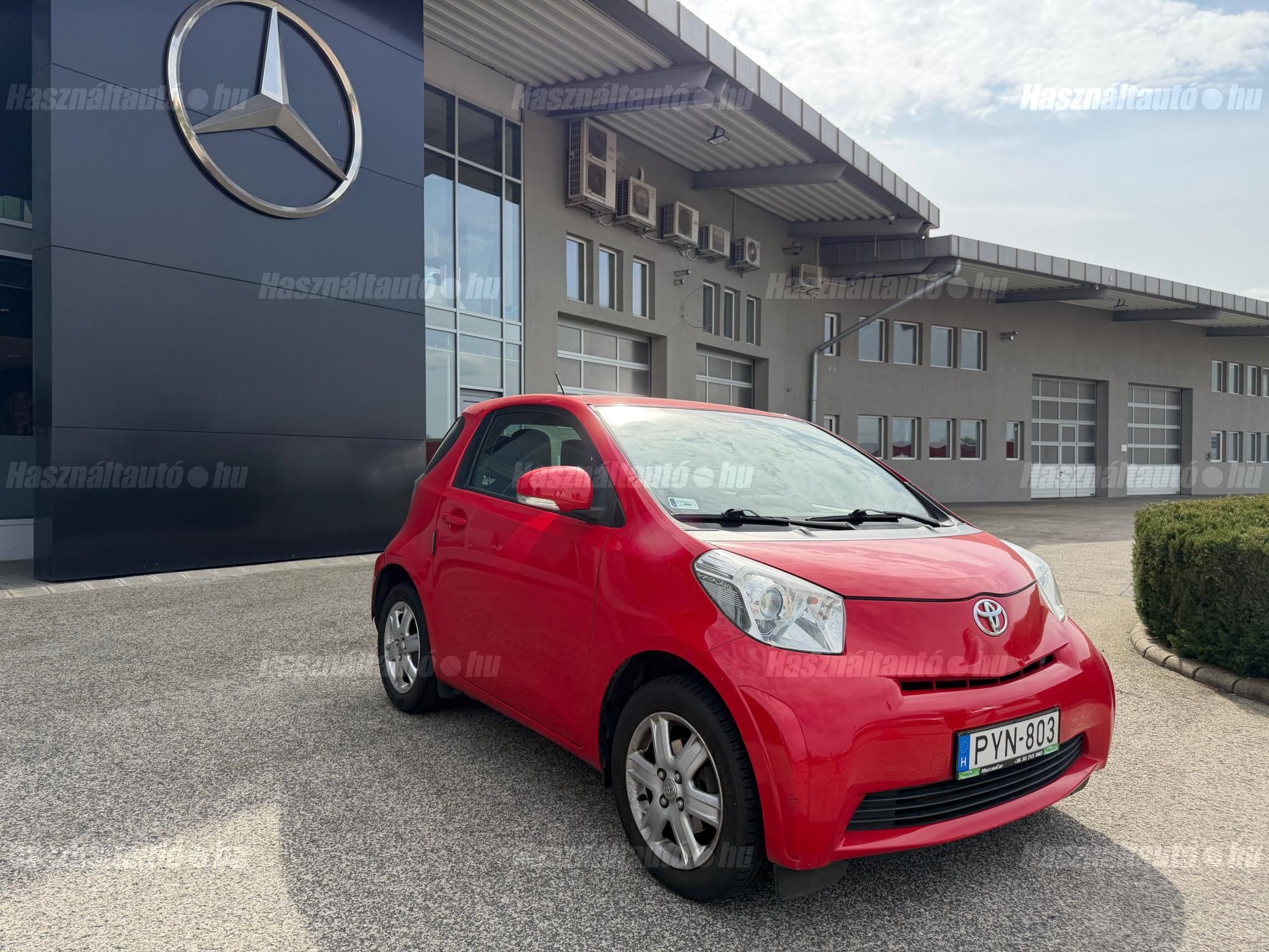 TOYOTA IQ 2009/11 - 1