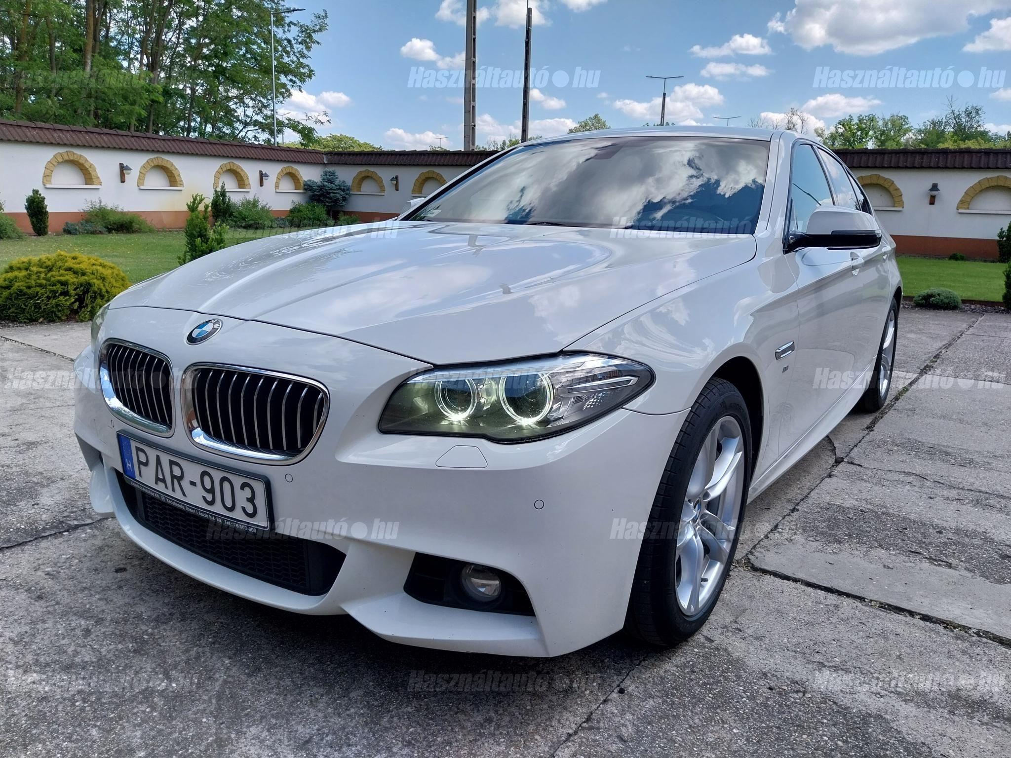 BMW 5-ÖS SOROZAT 2014/6 - 1