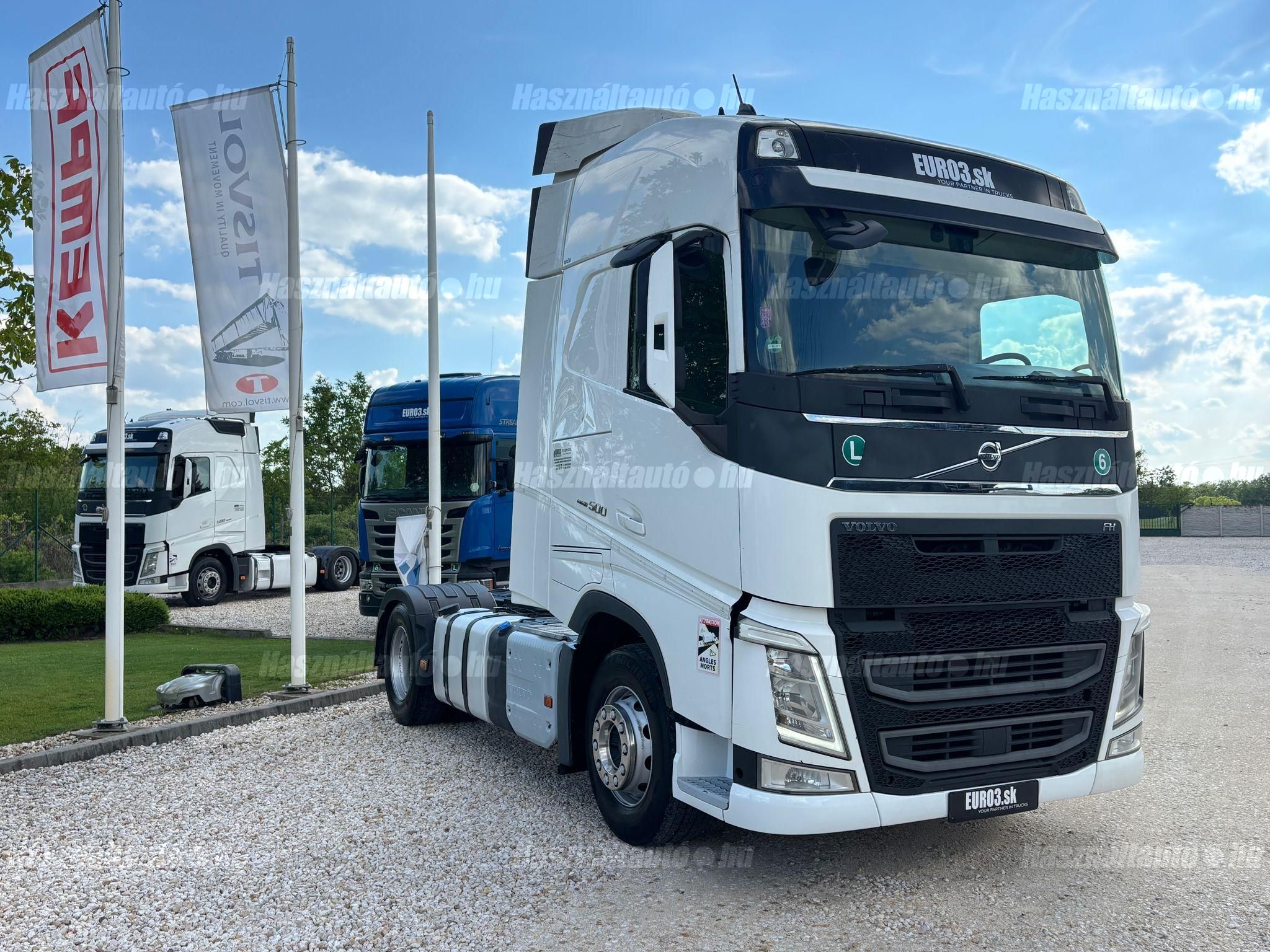 VOLVO 2018/6 - 1