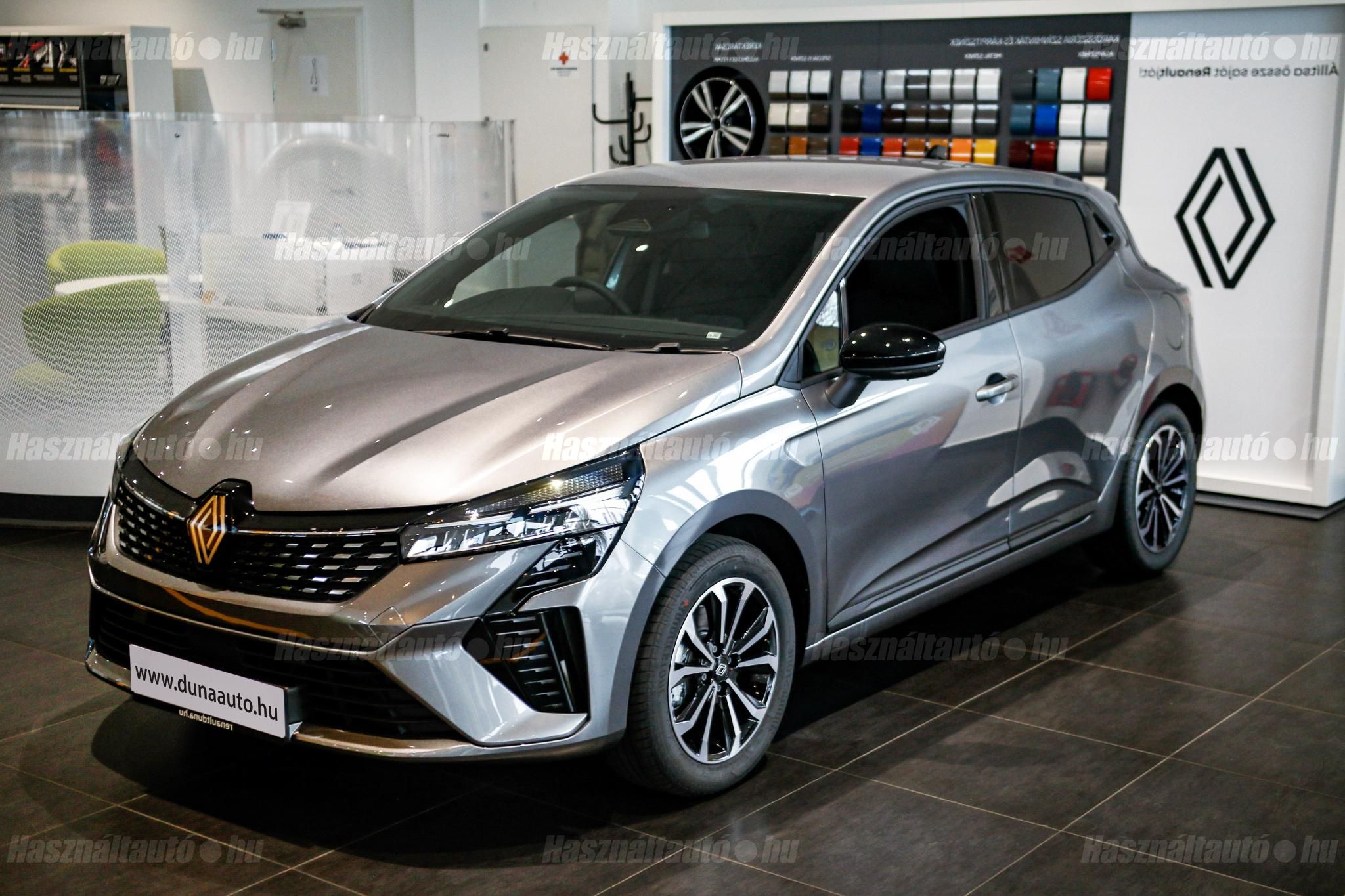 RENAULT CLIO 2025 - 1
