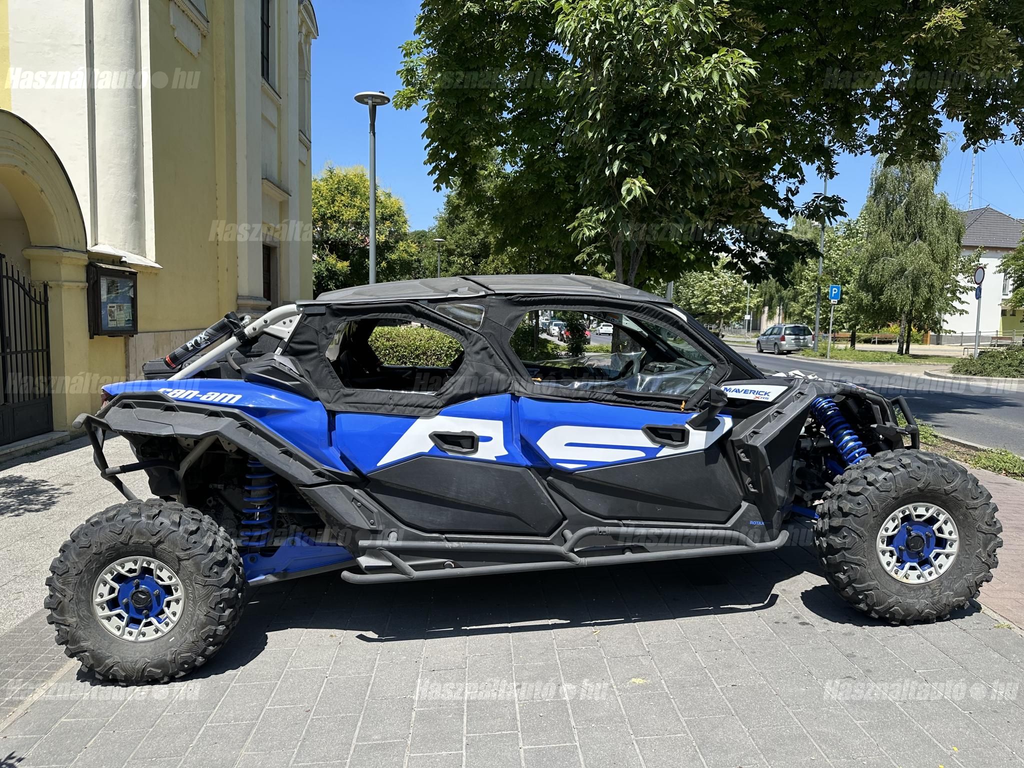 CAN-AM MAVERICK 2024/1 - 1