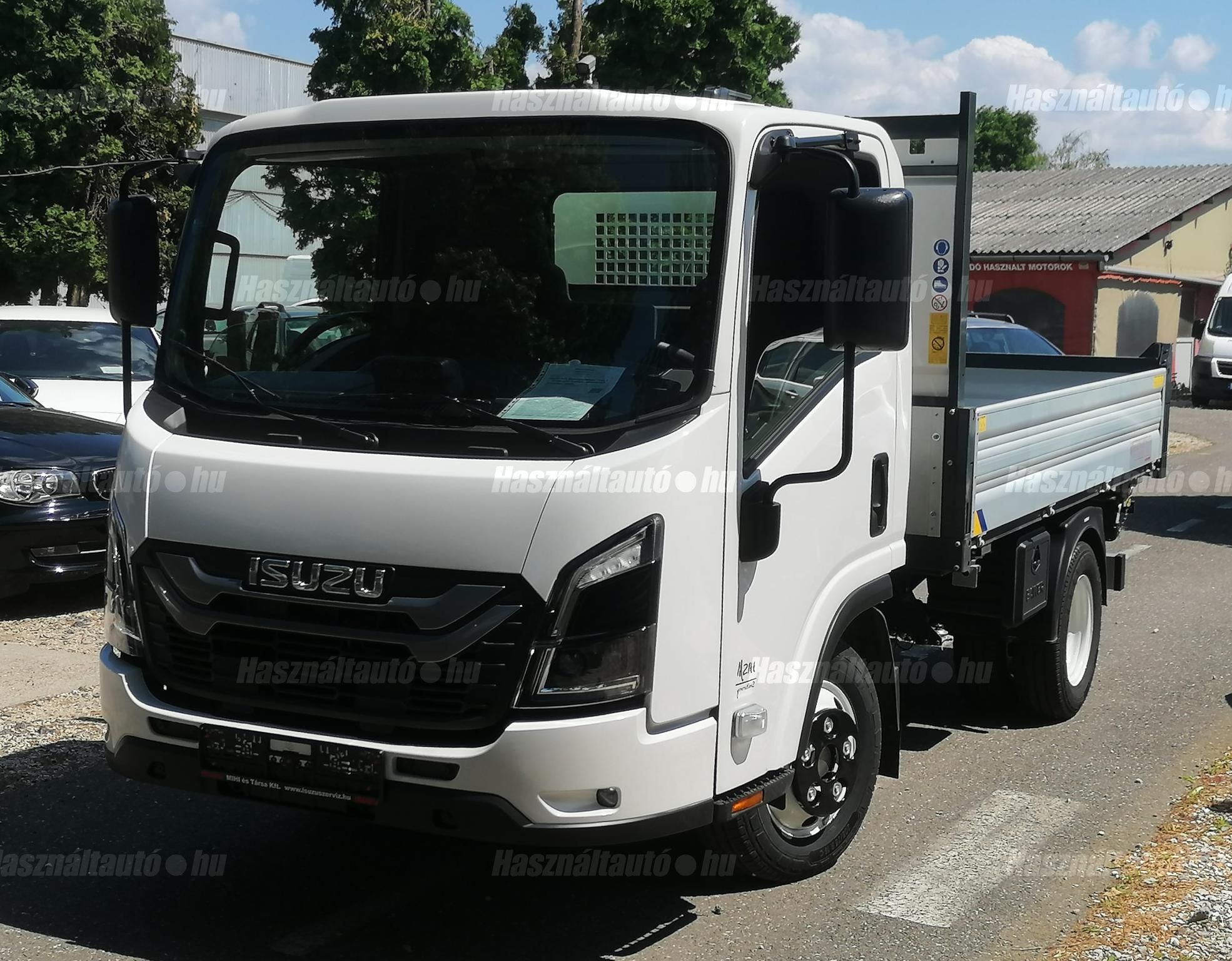 ISUZU M21 2025/12 - 1
