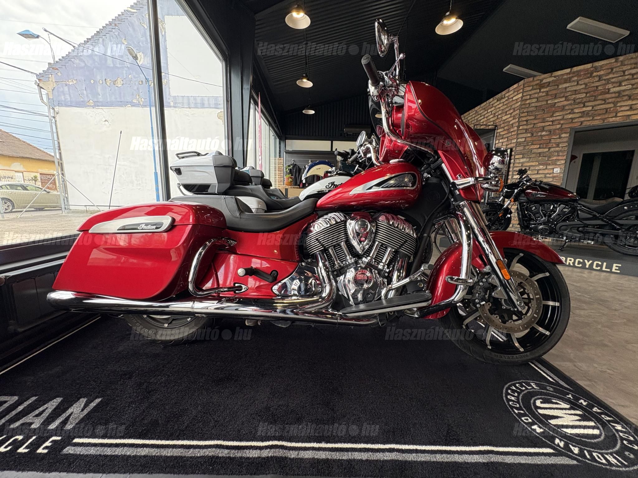 INDIAN CHIEFTAIN 2018/6 - 1