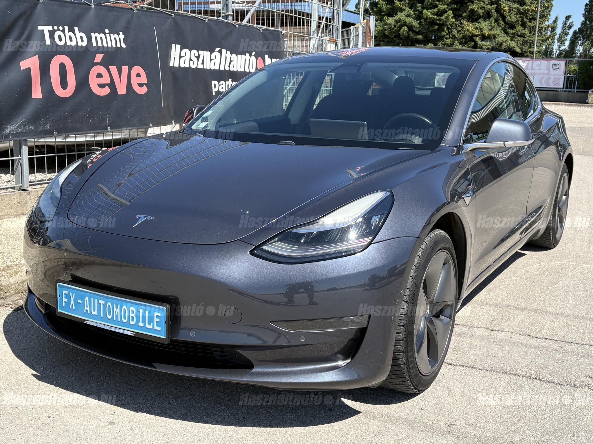 TESLA MODEL 3 2019/3 - 1