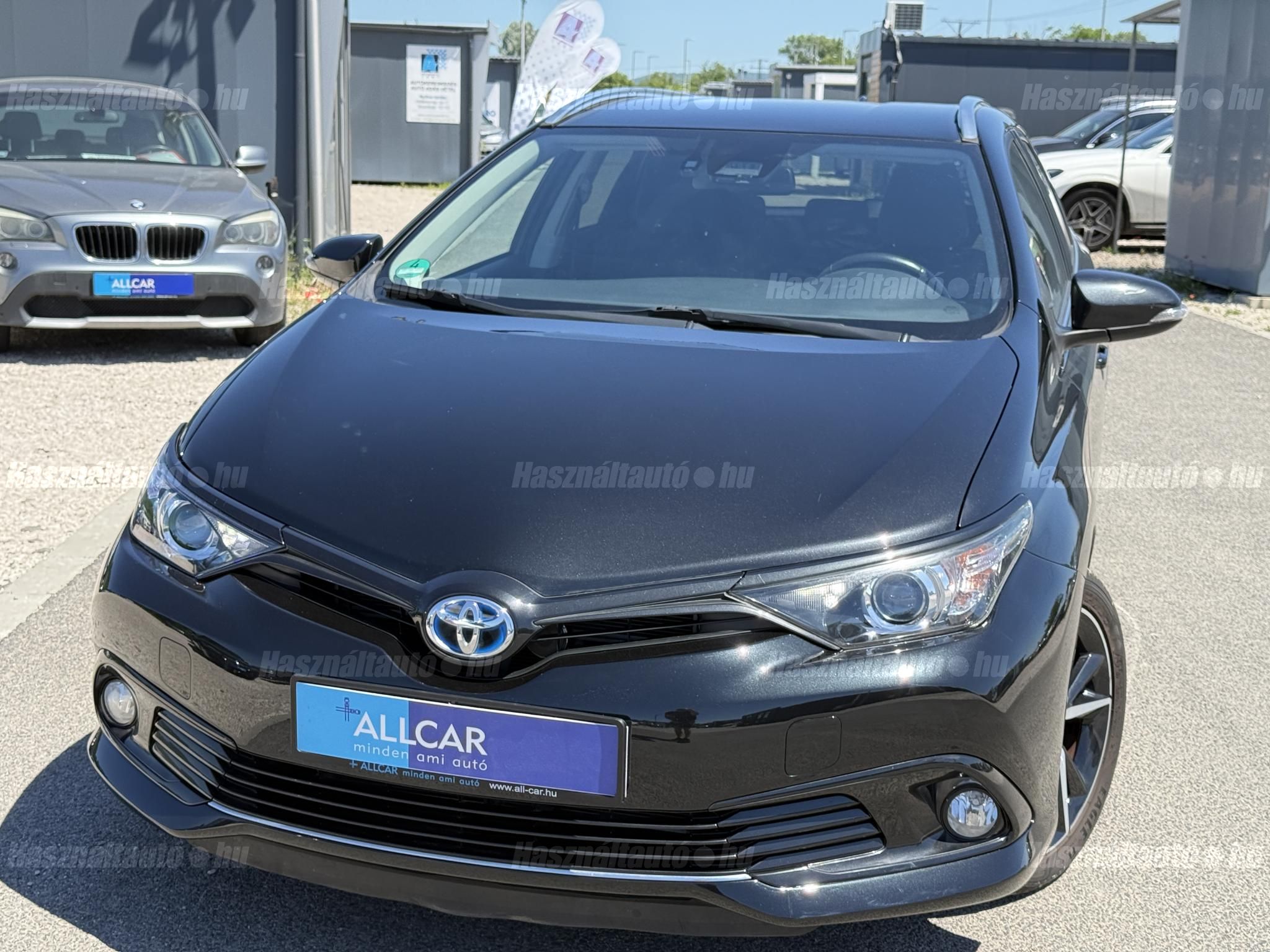 TOYOTA AURIS 2018/10 - 1