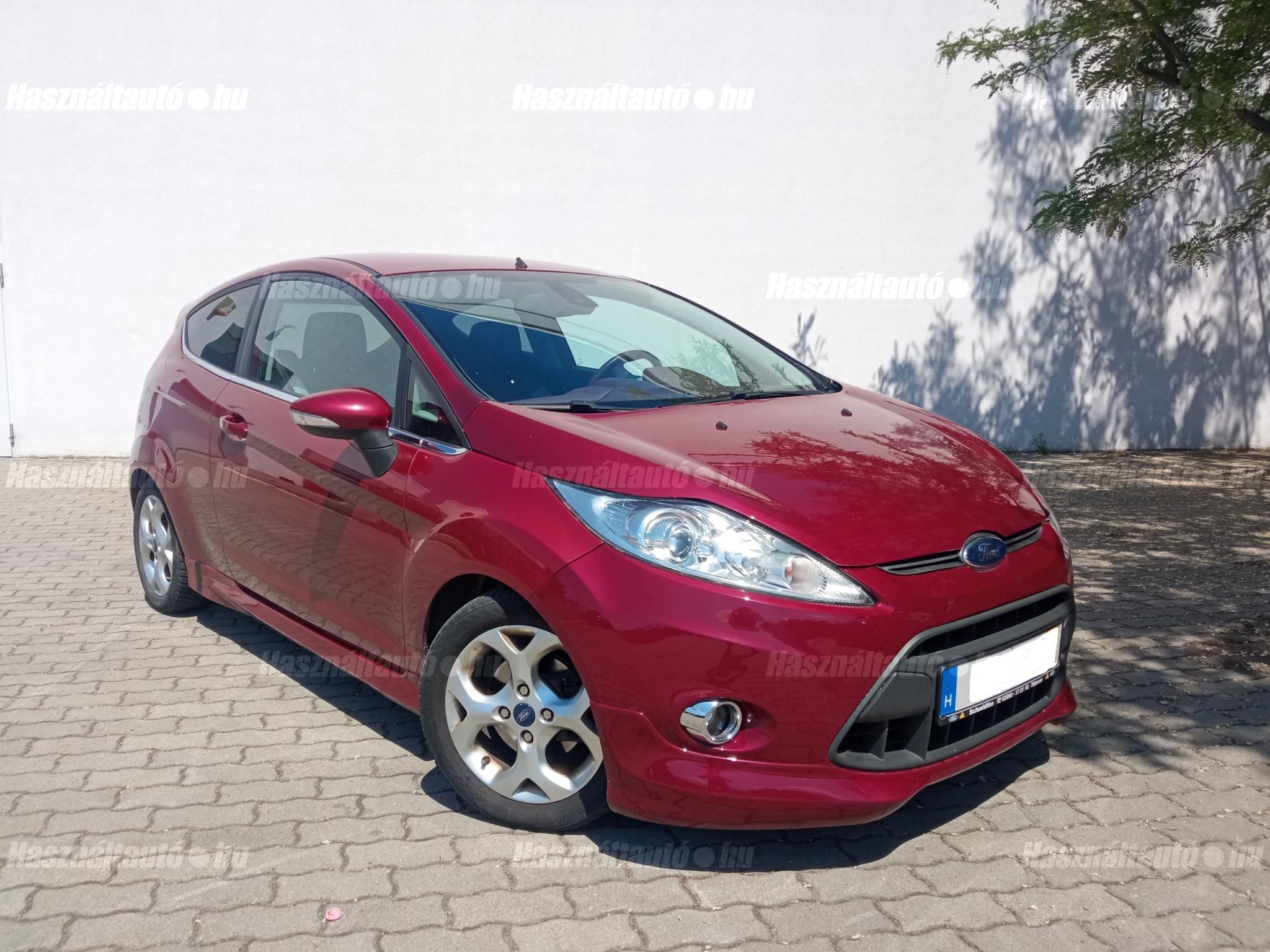 FORD FIESTA 2010 - 1