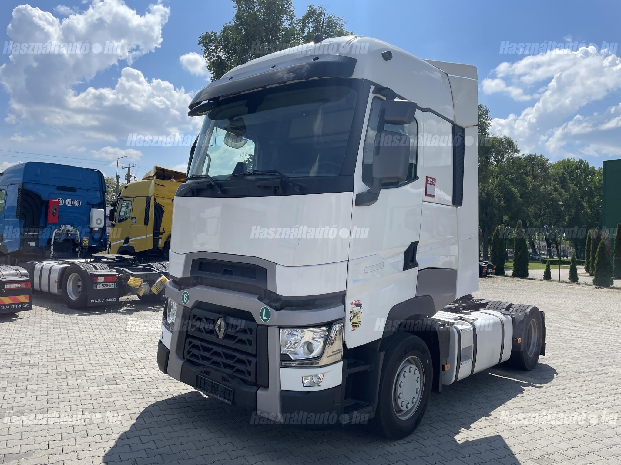 RENAULT 2019/6 - 1