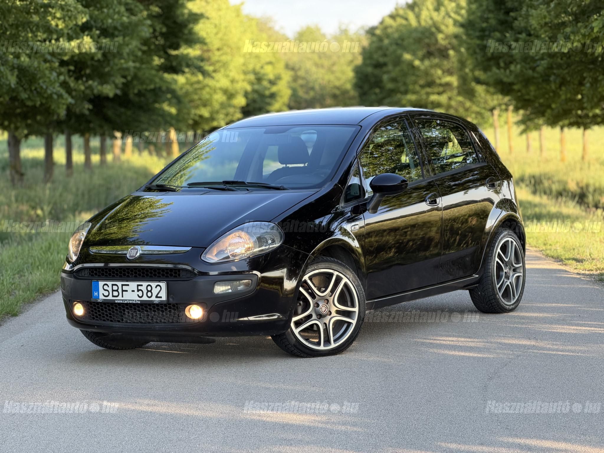 FIAT PUNTO 2011/10 - 1