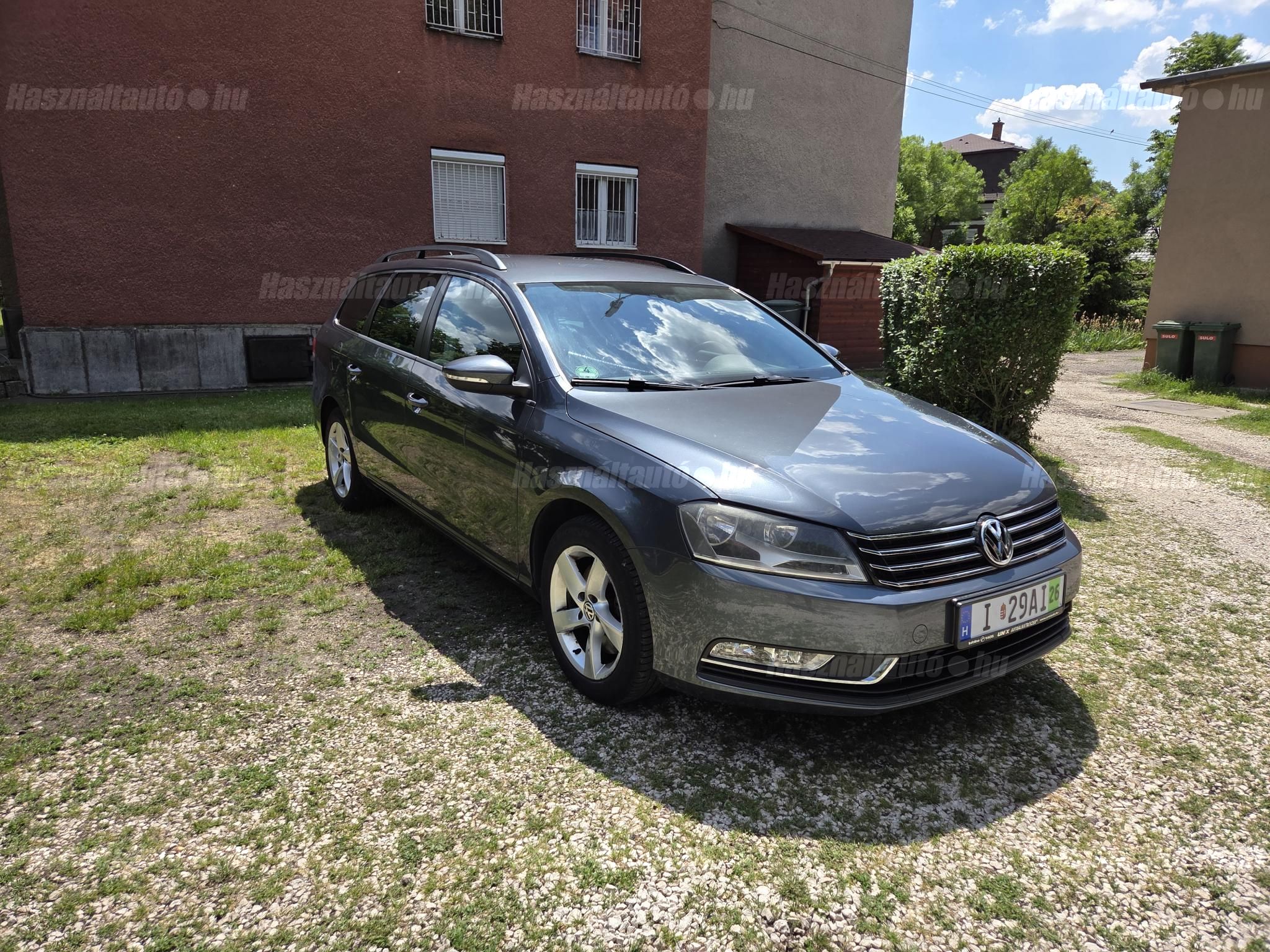 VOLKSWAGEN PASSAT 2011/10 - 1