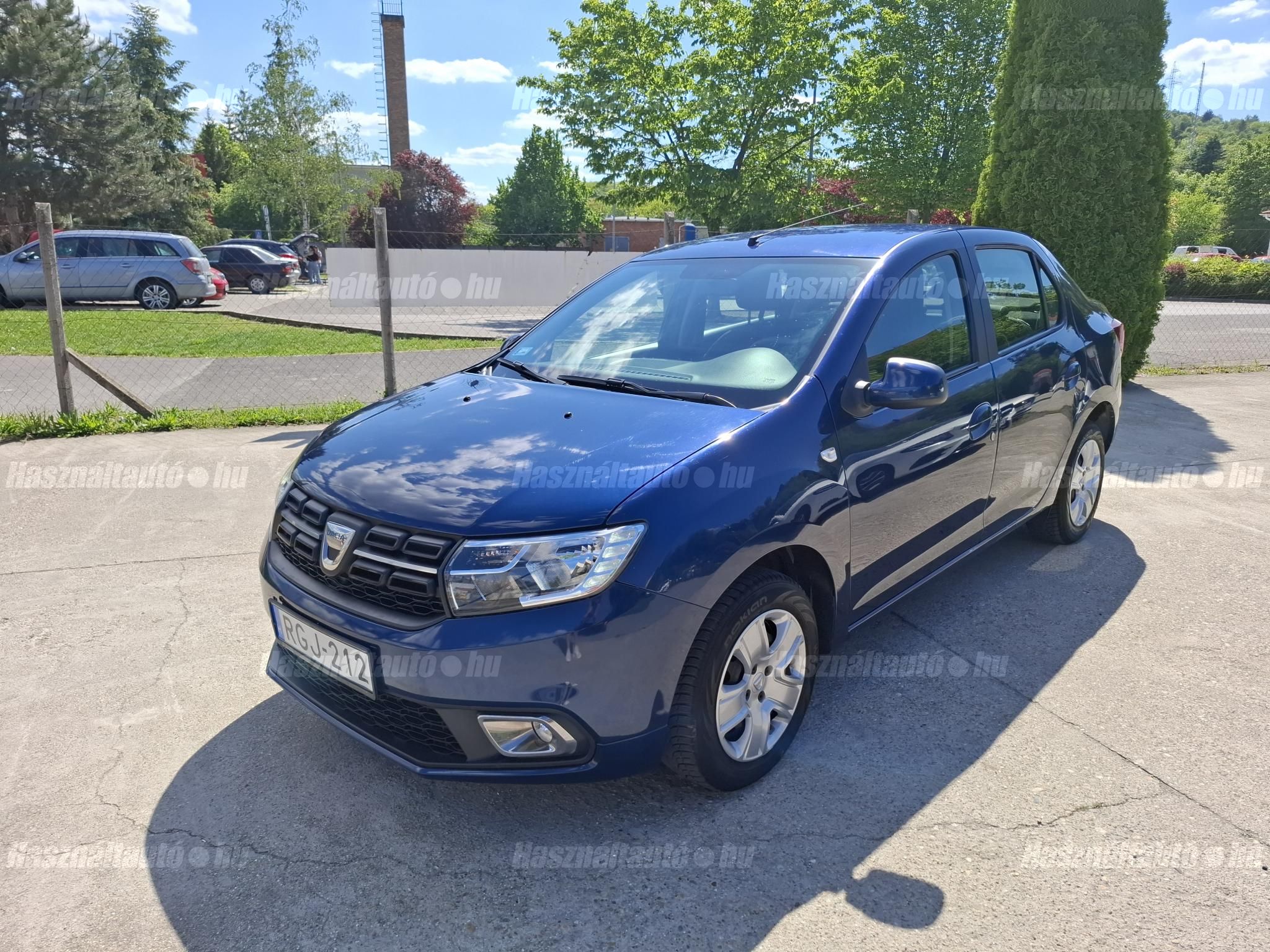 DACIA LOGAN 2018/12 - 1