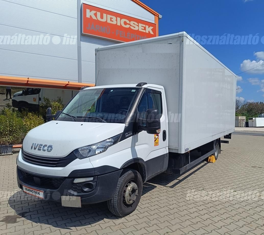 IVECO 2019/10 - 1