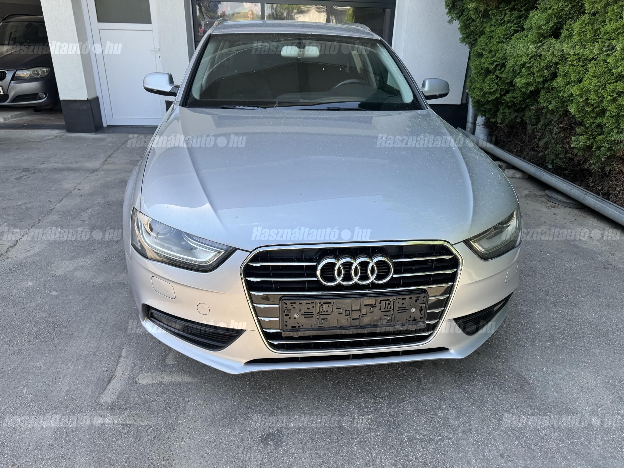 AUDI A4 2015/11 - 1