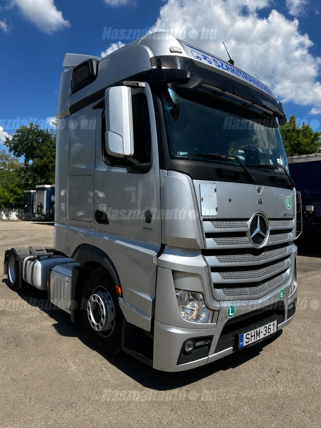 MERCEDES-BENZ 2020/11 - 1