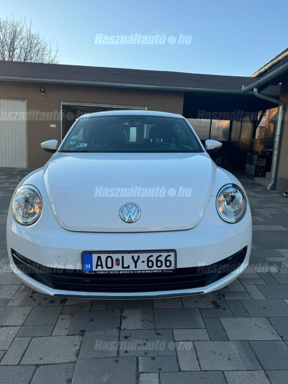 VOLKSWAGEN BEETLE 2014/6 - 1