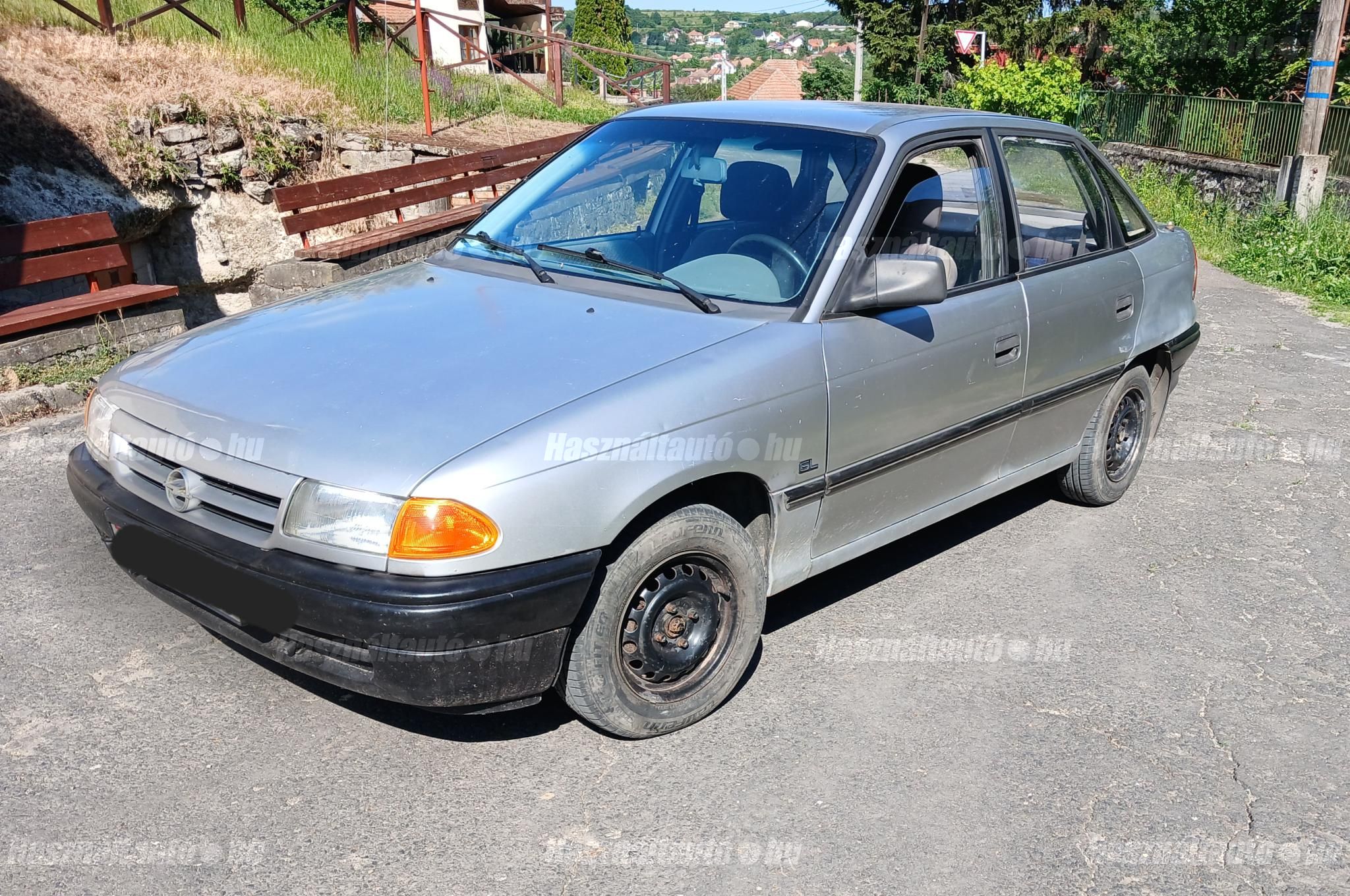 OPEL ASTRA F 1993/11 - 1