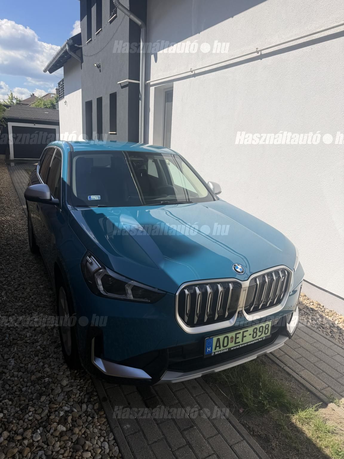 BMW IX1 2023/7 - 1