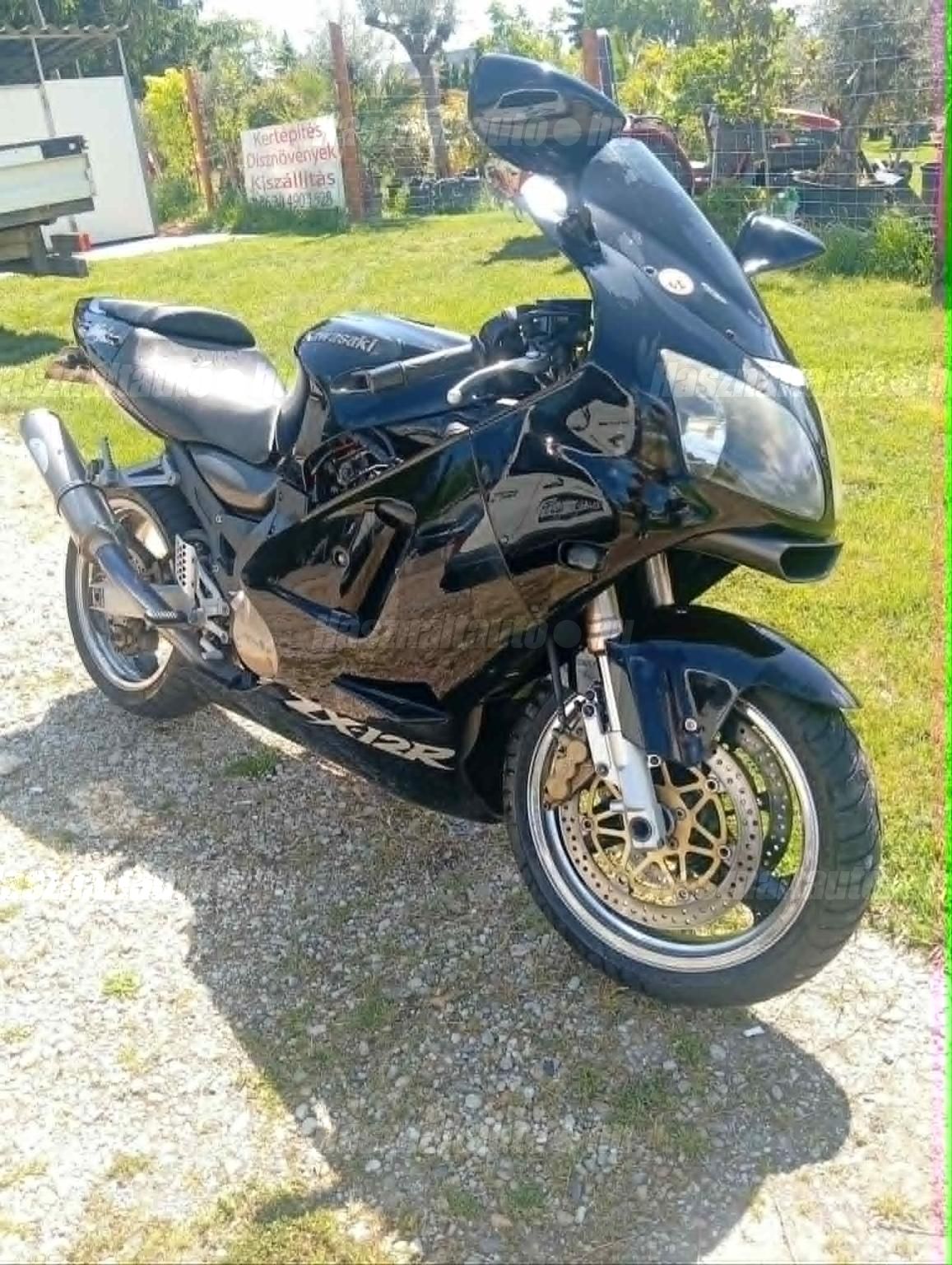 KAWASAKI ZX-12R (NINJA) 2001/12 - 1