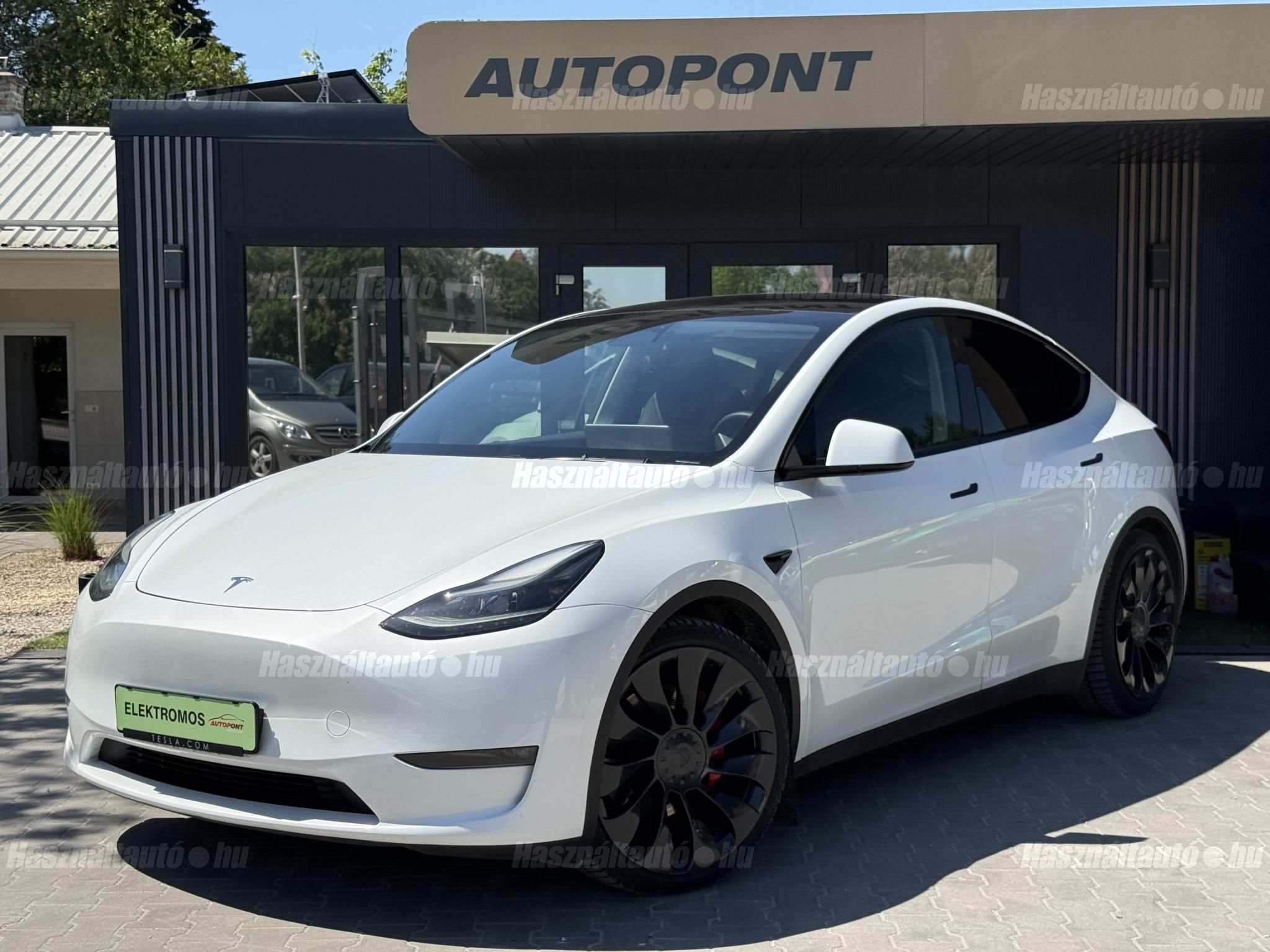 TESLA MODEL Y 2022/2 - 1