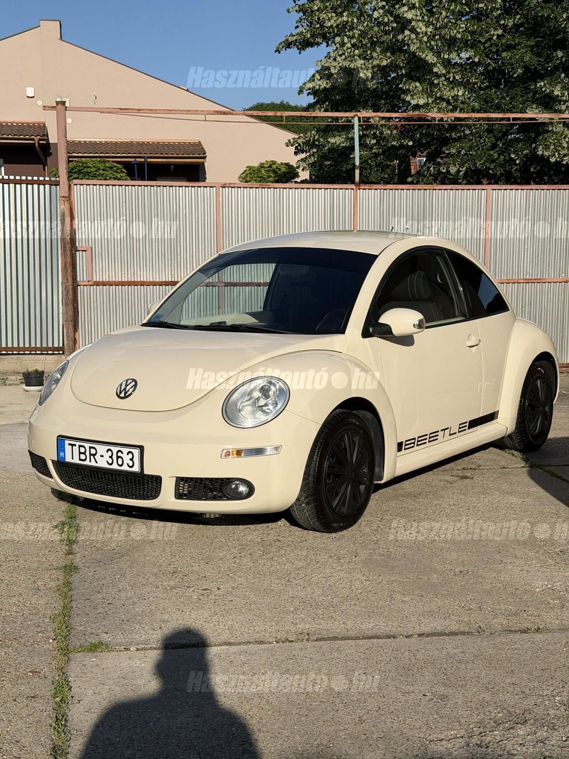 VOLKSWAGEN NEW BEETLE 2009/11 - 1